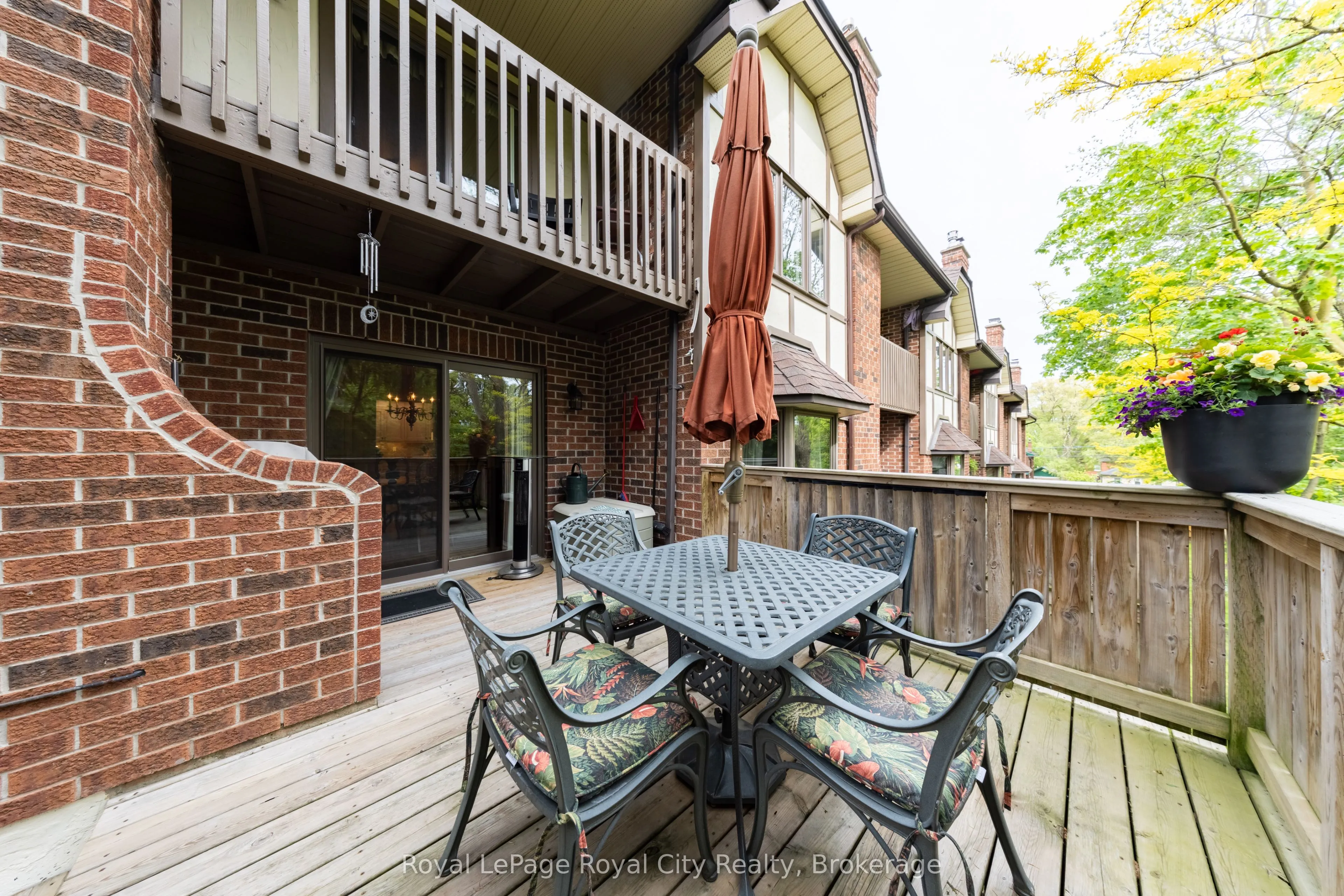 121 Waterloo Avenue, #101