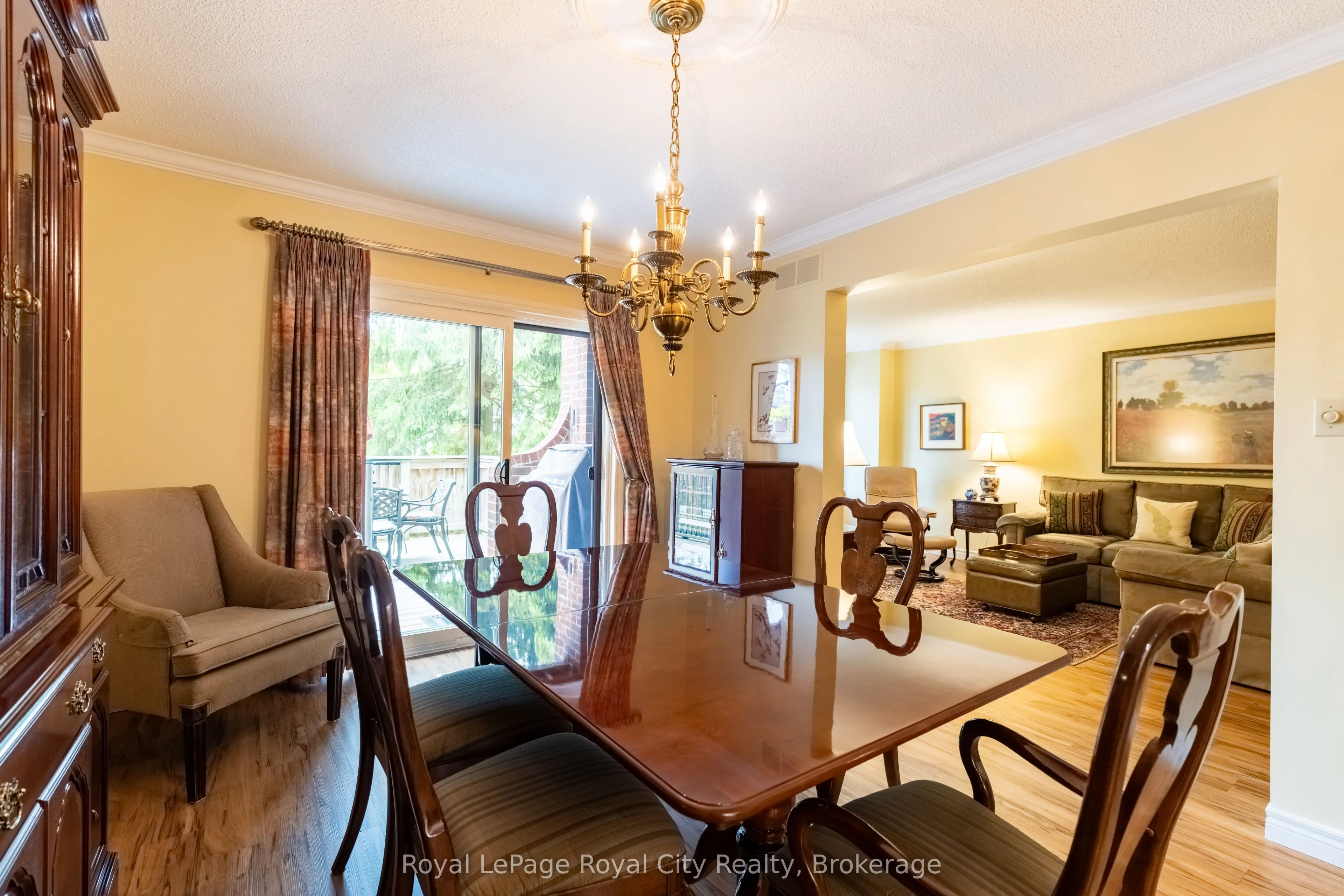 121 Waterloo Avenue, #101