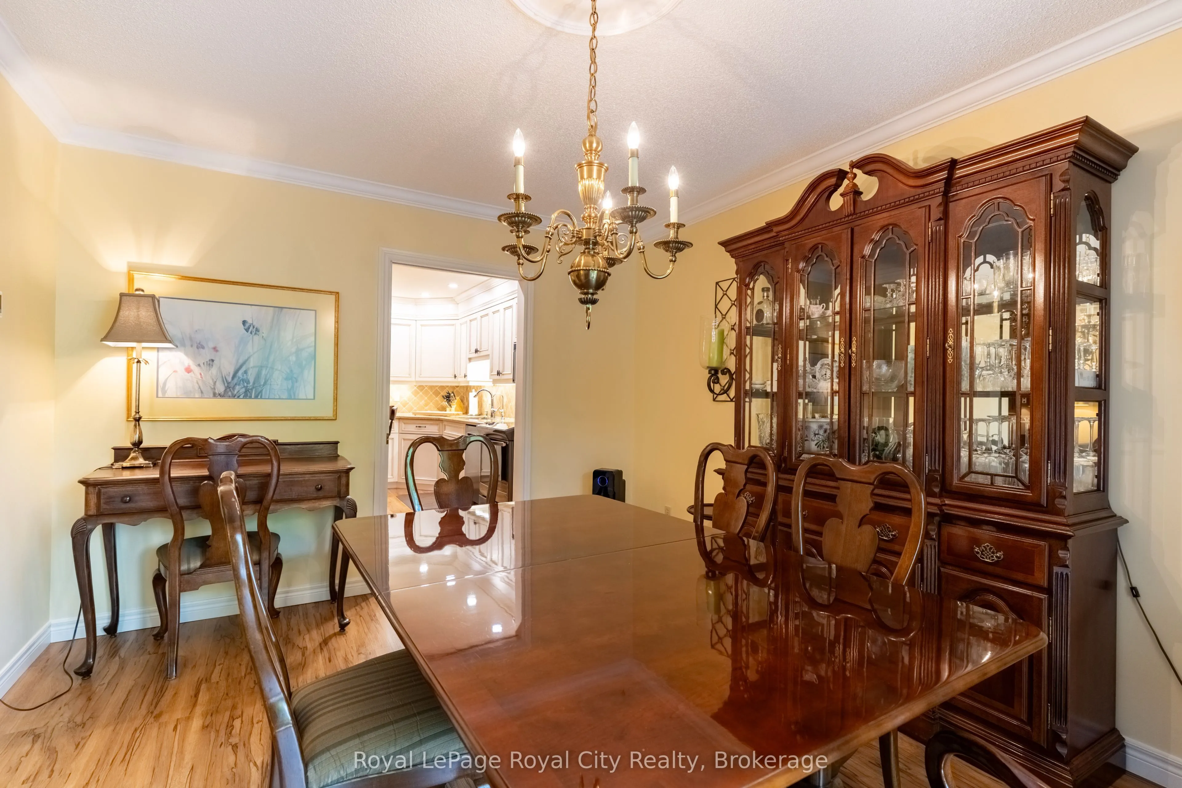 121 Waterloo Avenue, #101