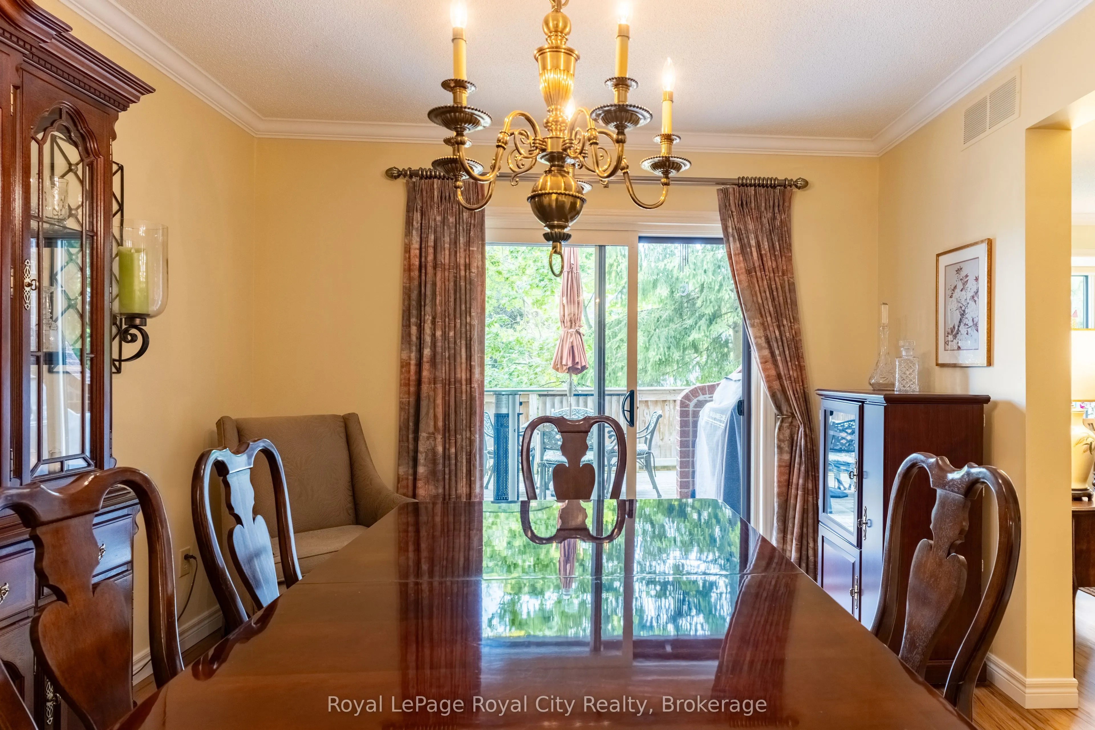 121 Waterloo Avenue, #101