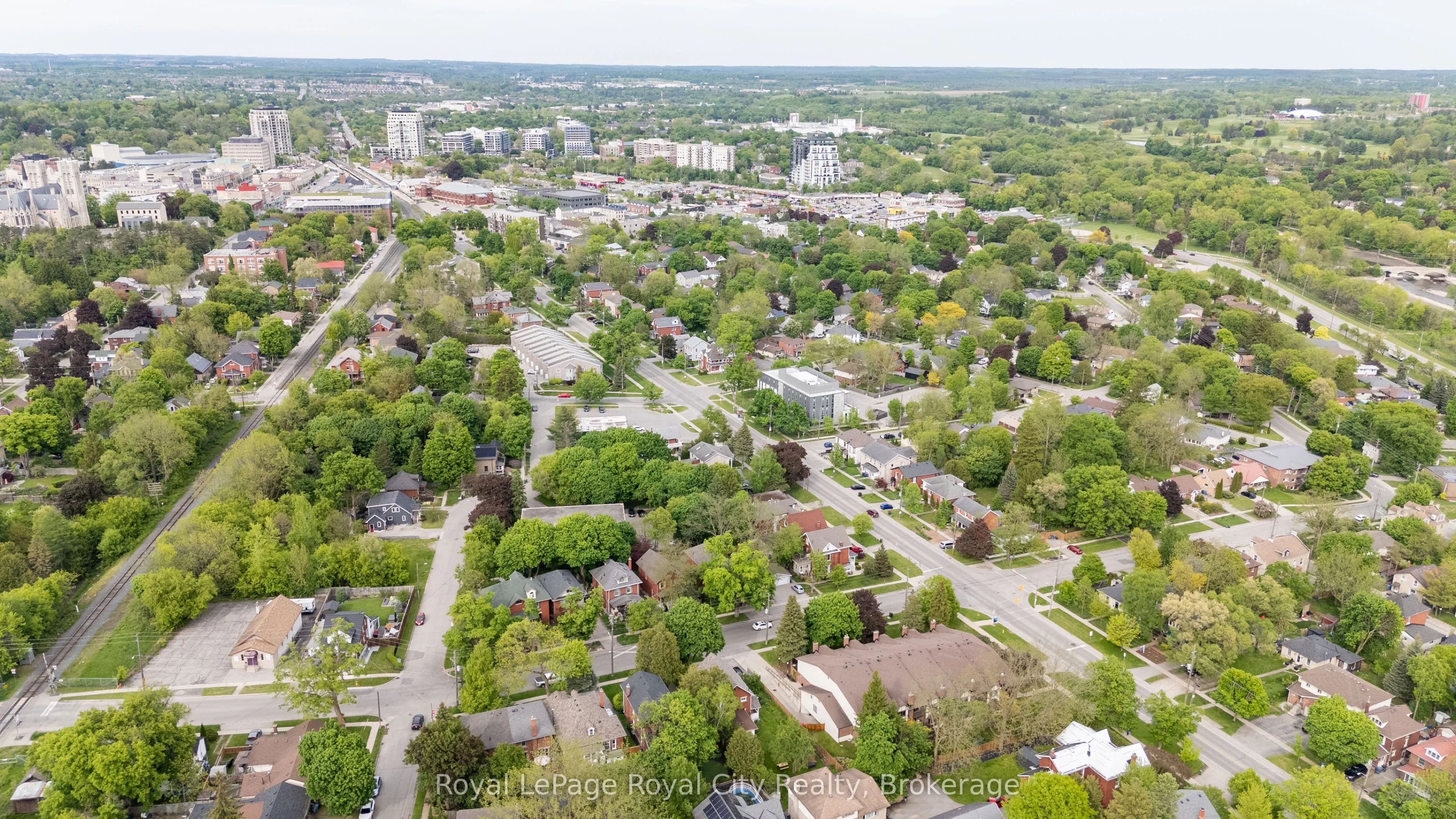 121 Waterloo Avenue, #101