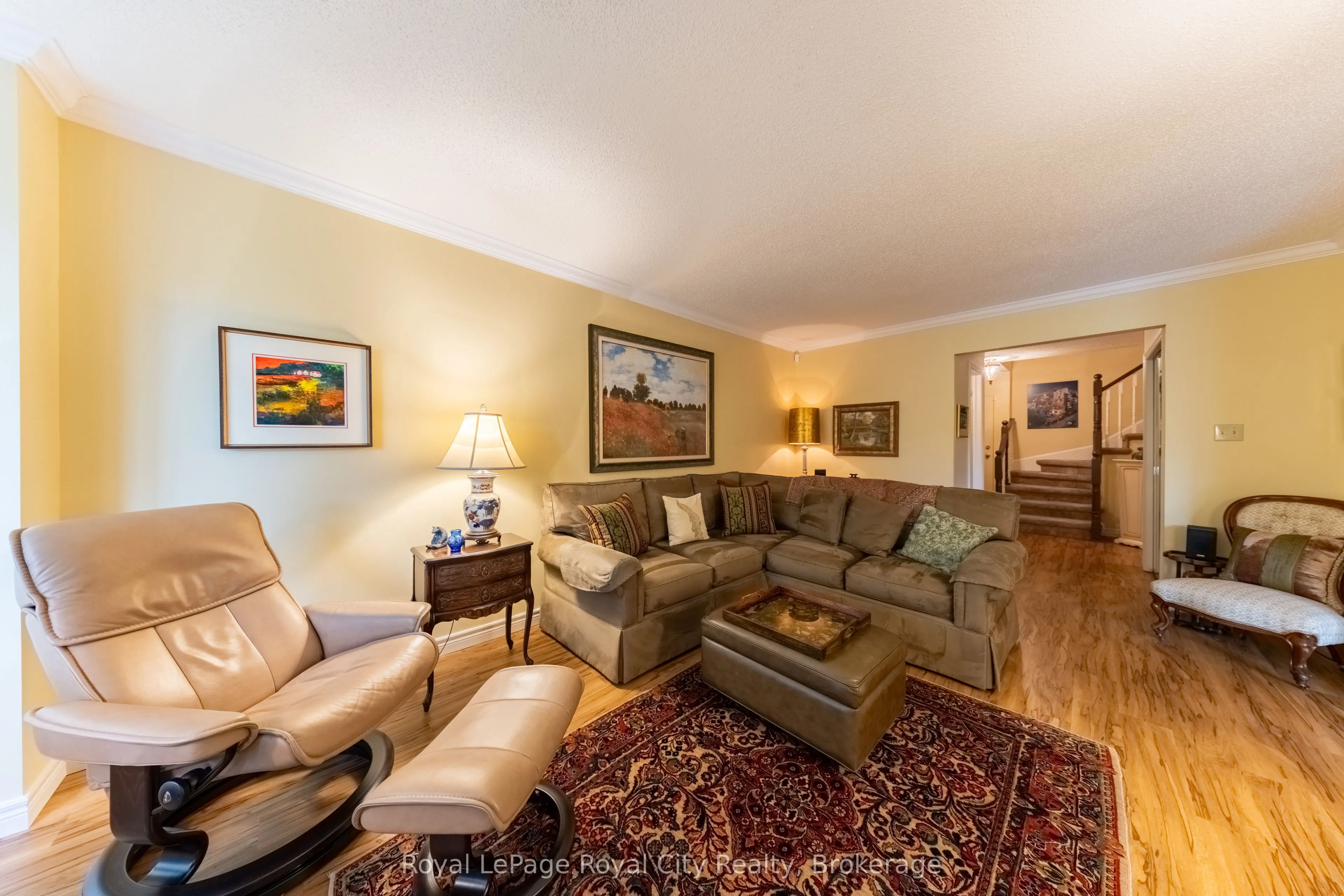 121 Waterloo Avenue, #101
