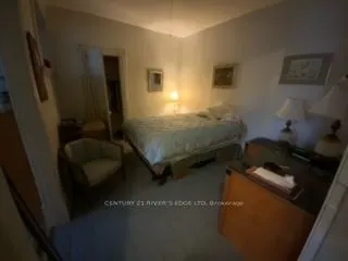 33 King Street W, #3