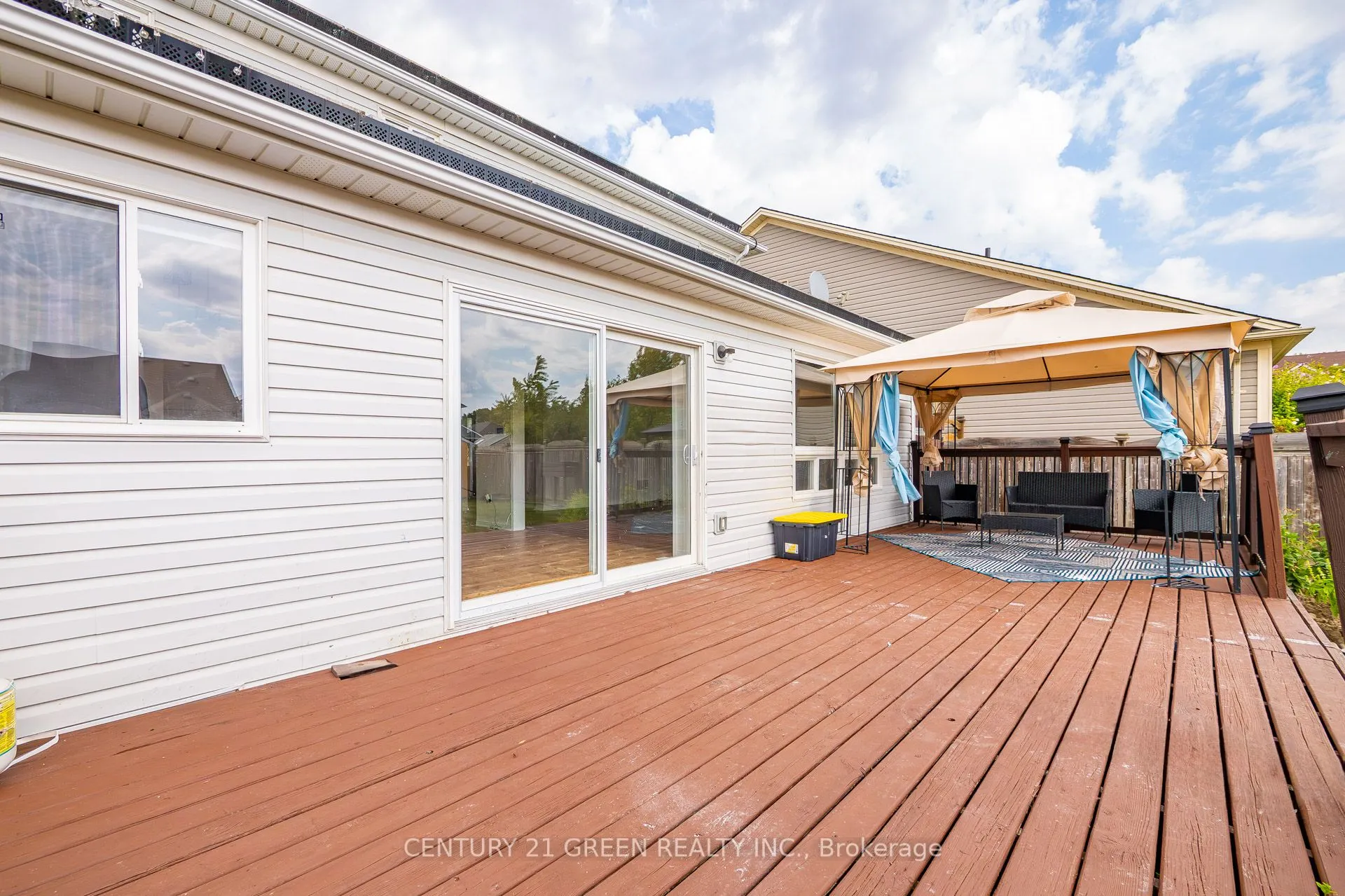 110 Hunter Way