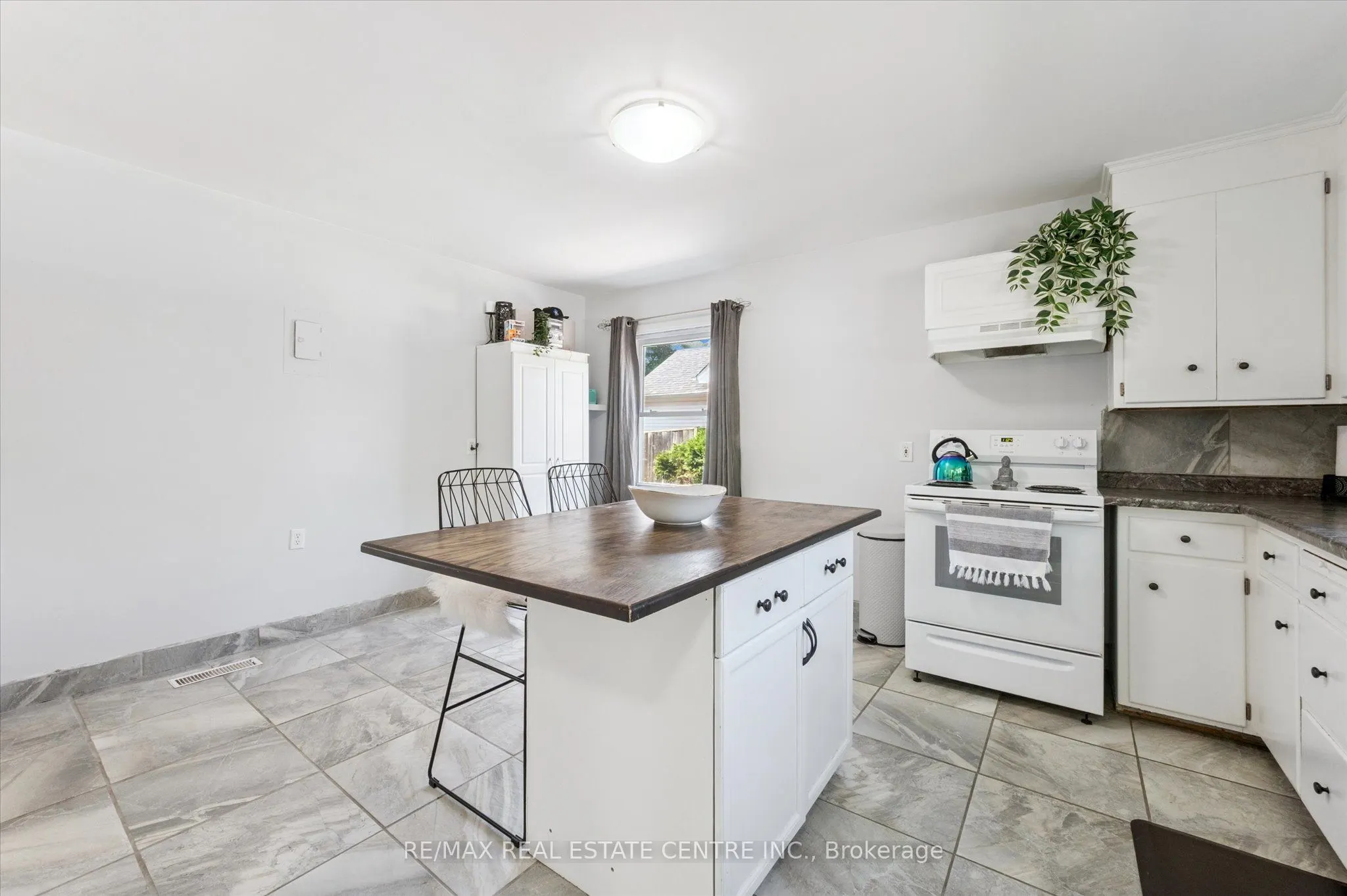 115 Marlborough Avenue, #2