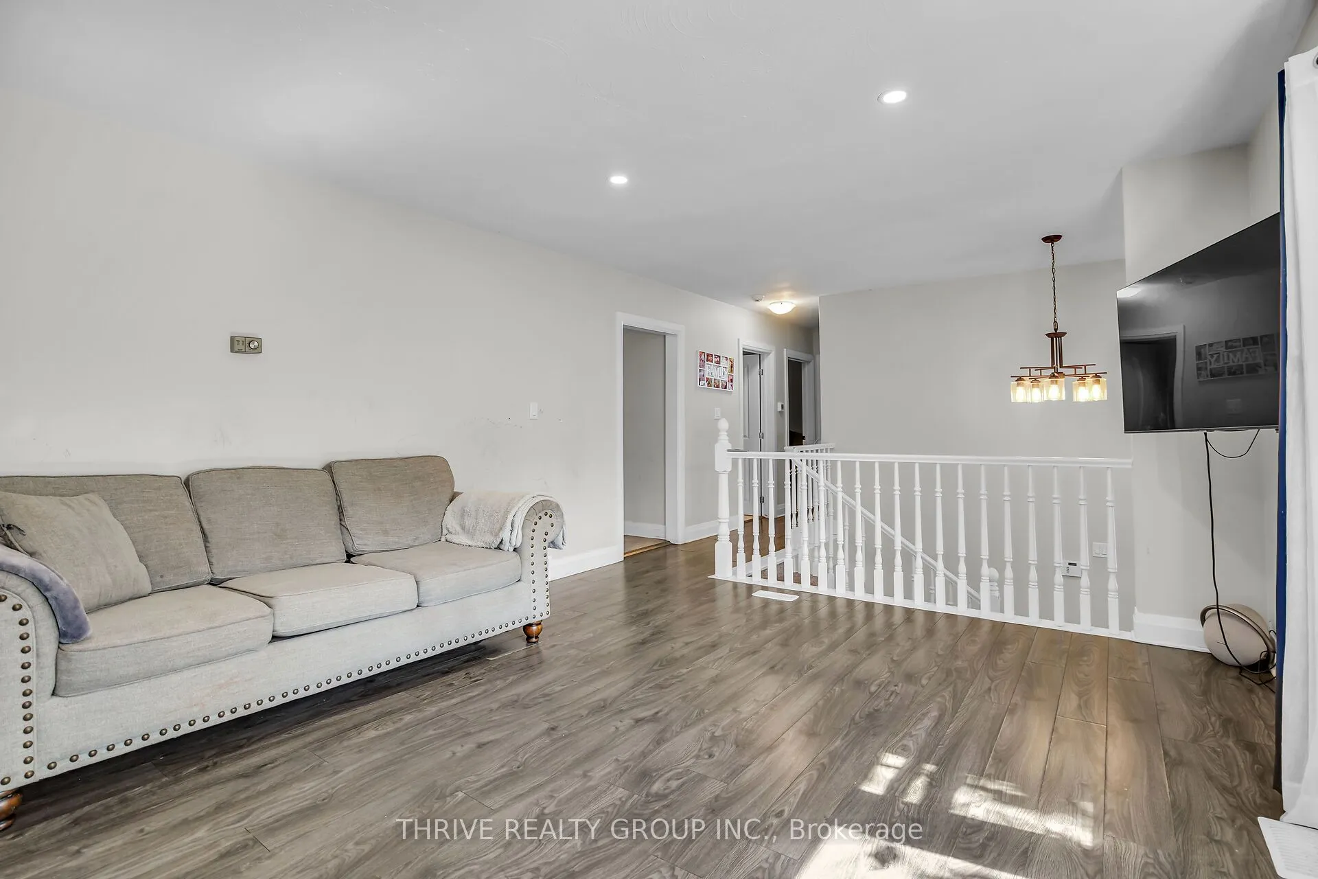 425 Riverside Drive