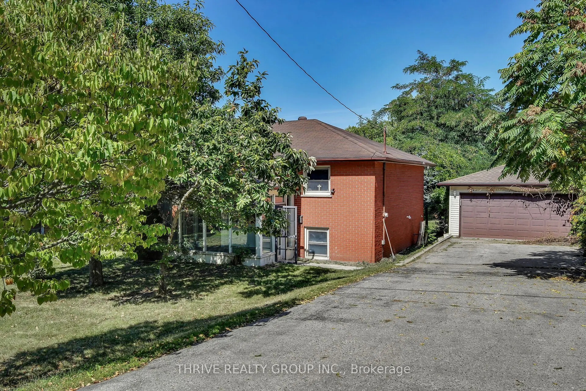425 Riverside Drive