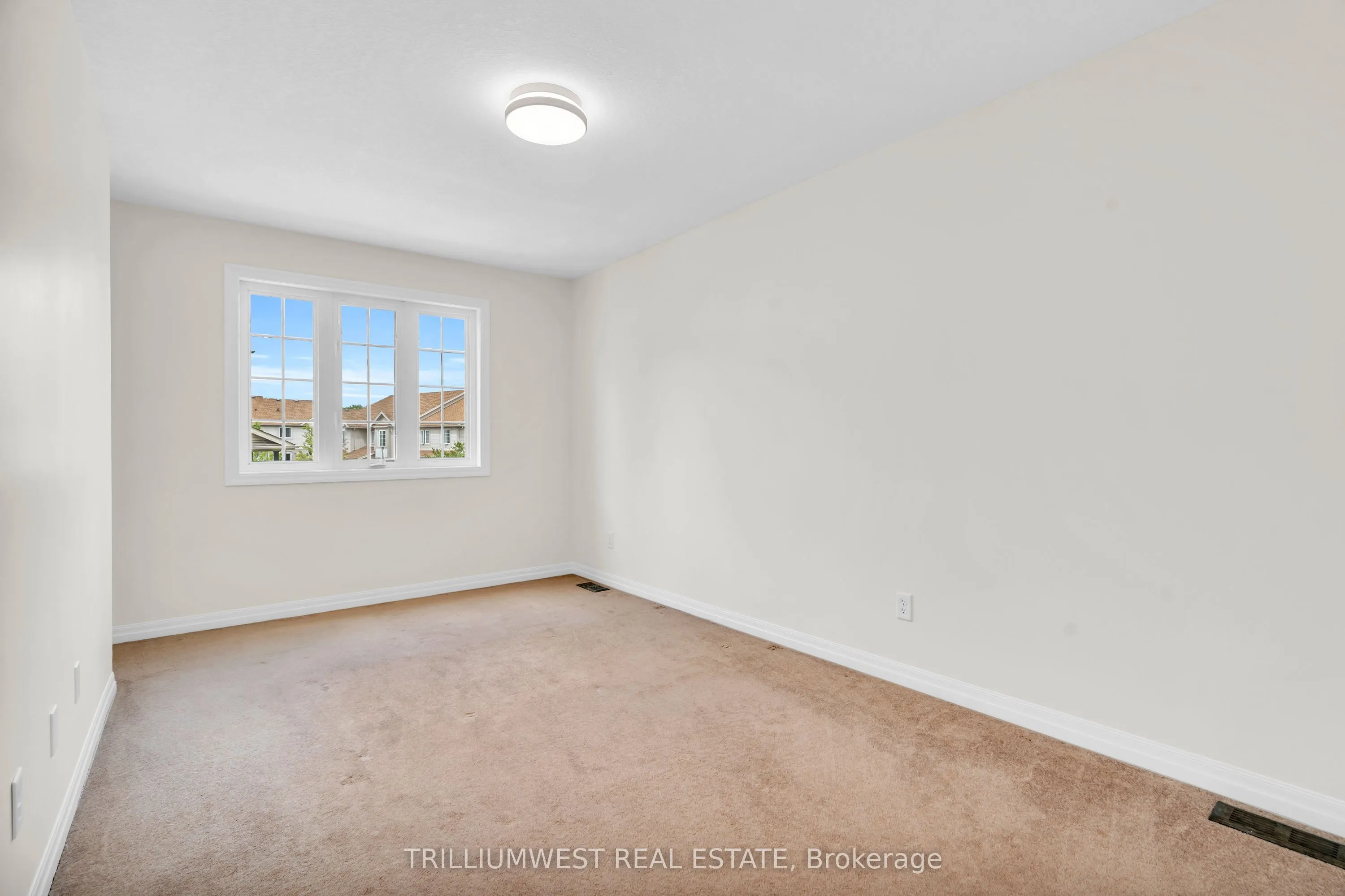 105 PINNACLE Drive, #35