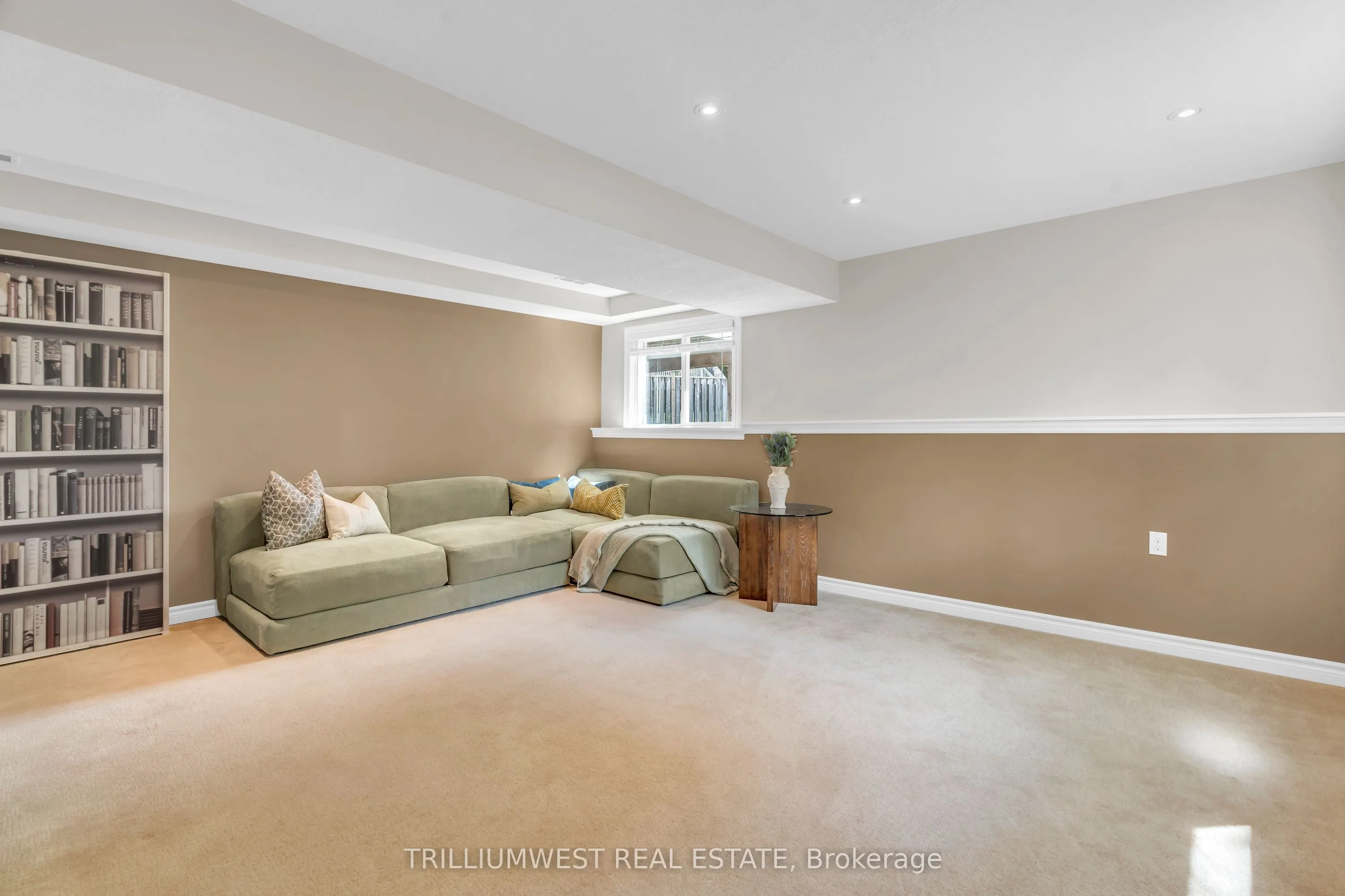105 PINNACLE Drive, #35