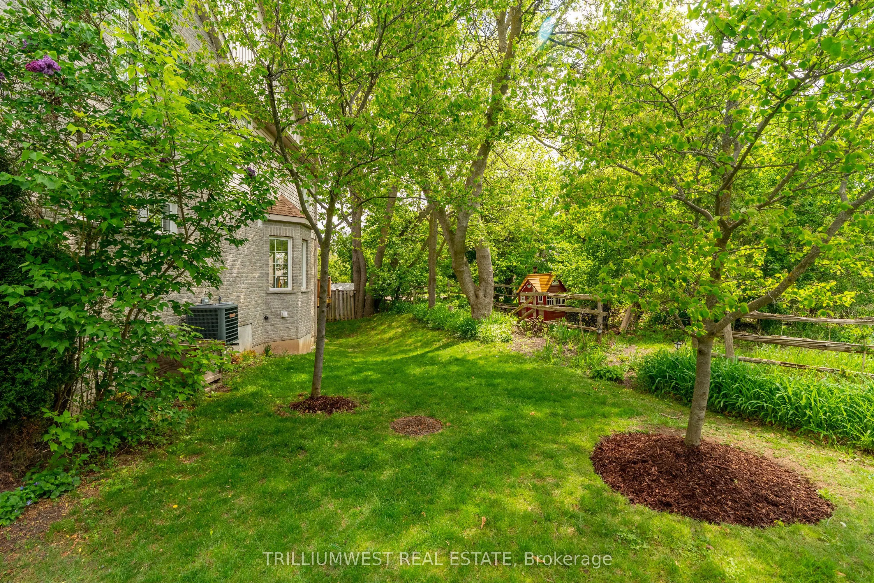 105 PINNACLE Drive, #35