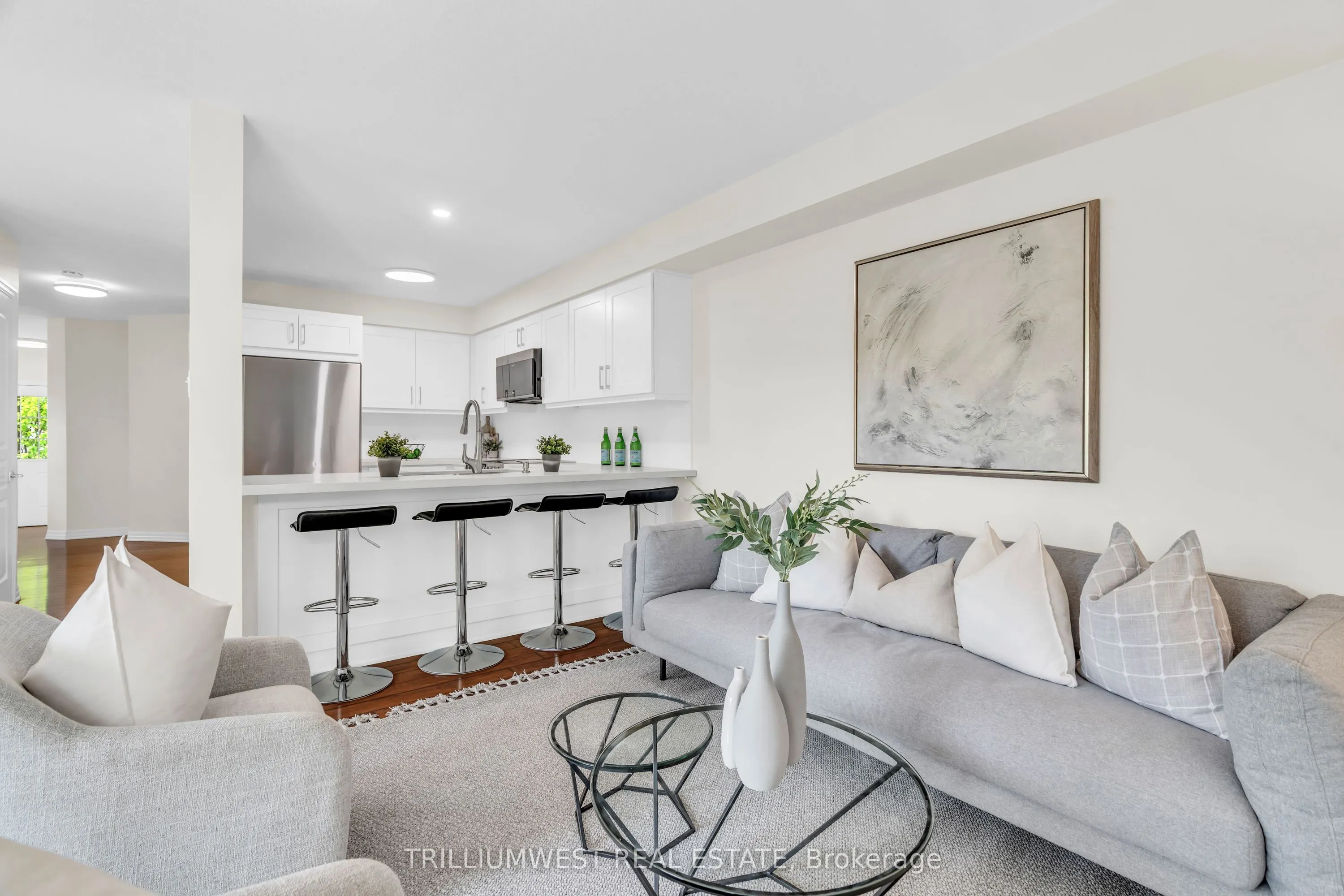 105 PINNACLE Drive, #35