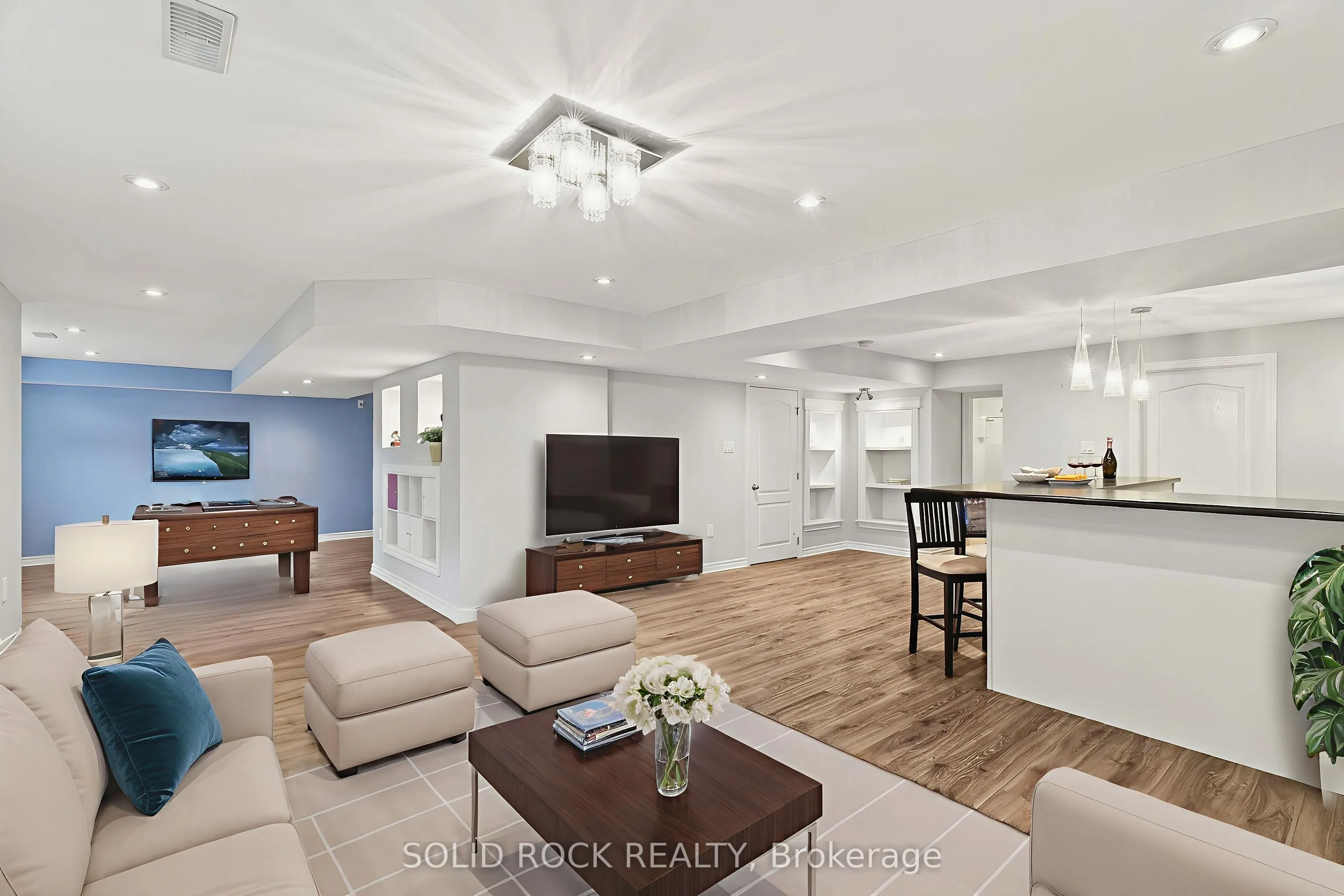 520 Elm Park Avenue