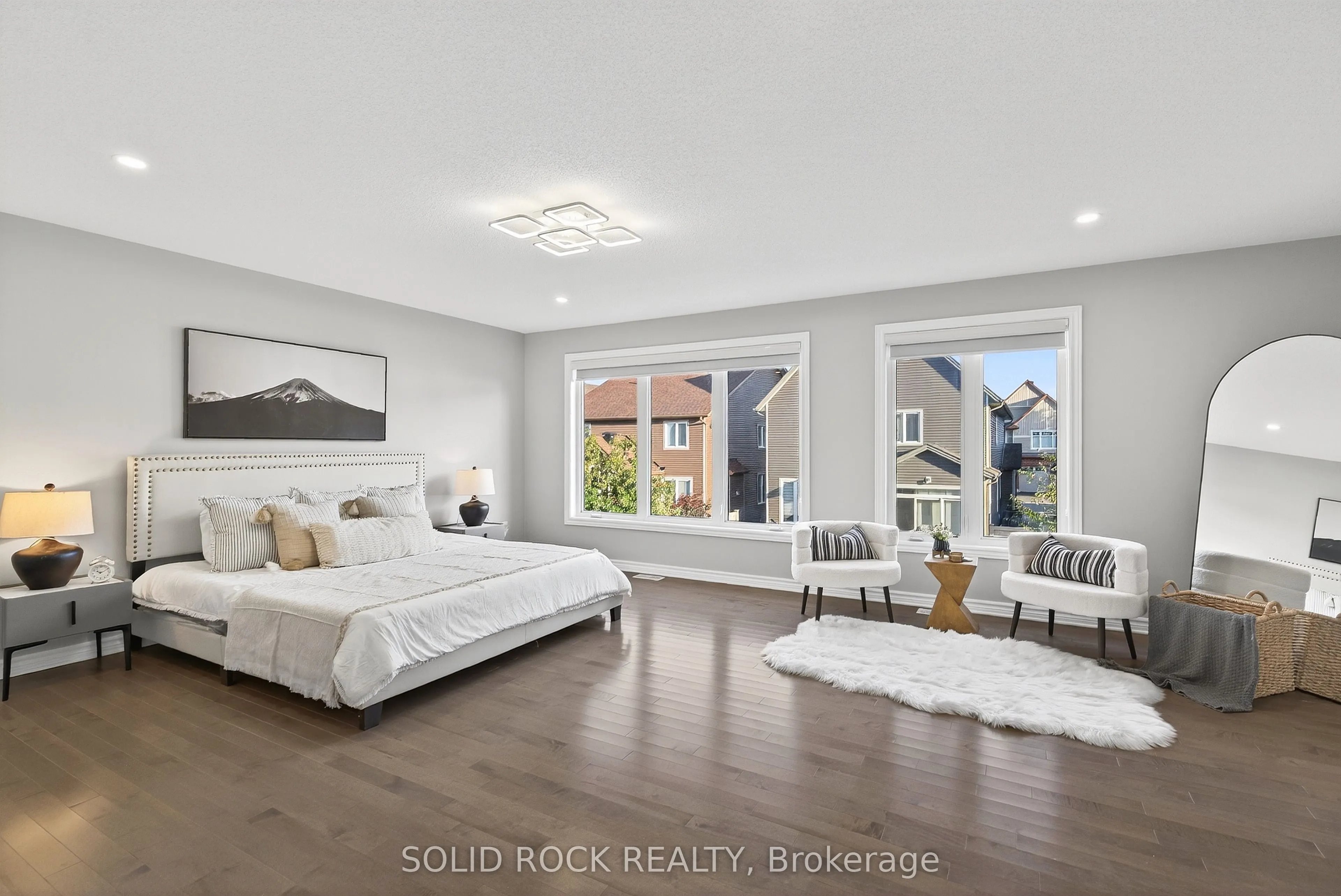 520 Elm Park Avenue