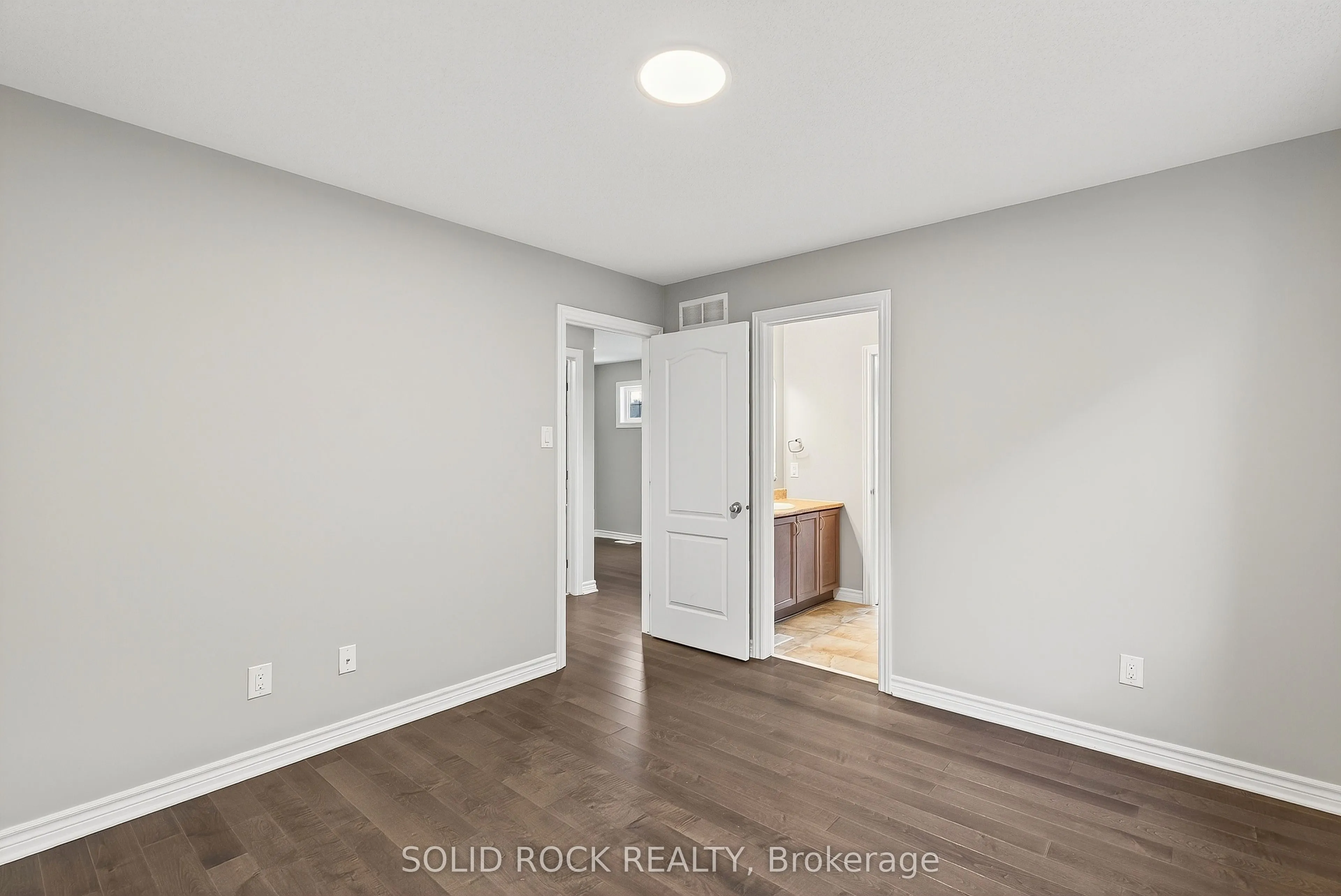 520 Elm Park Avenue