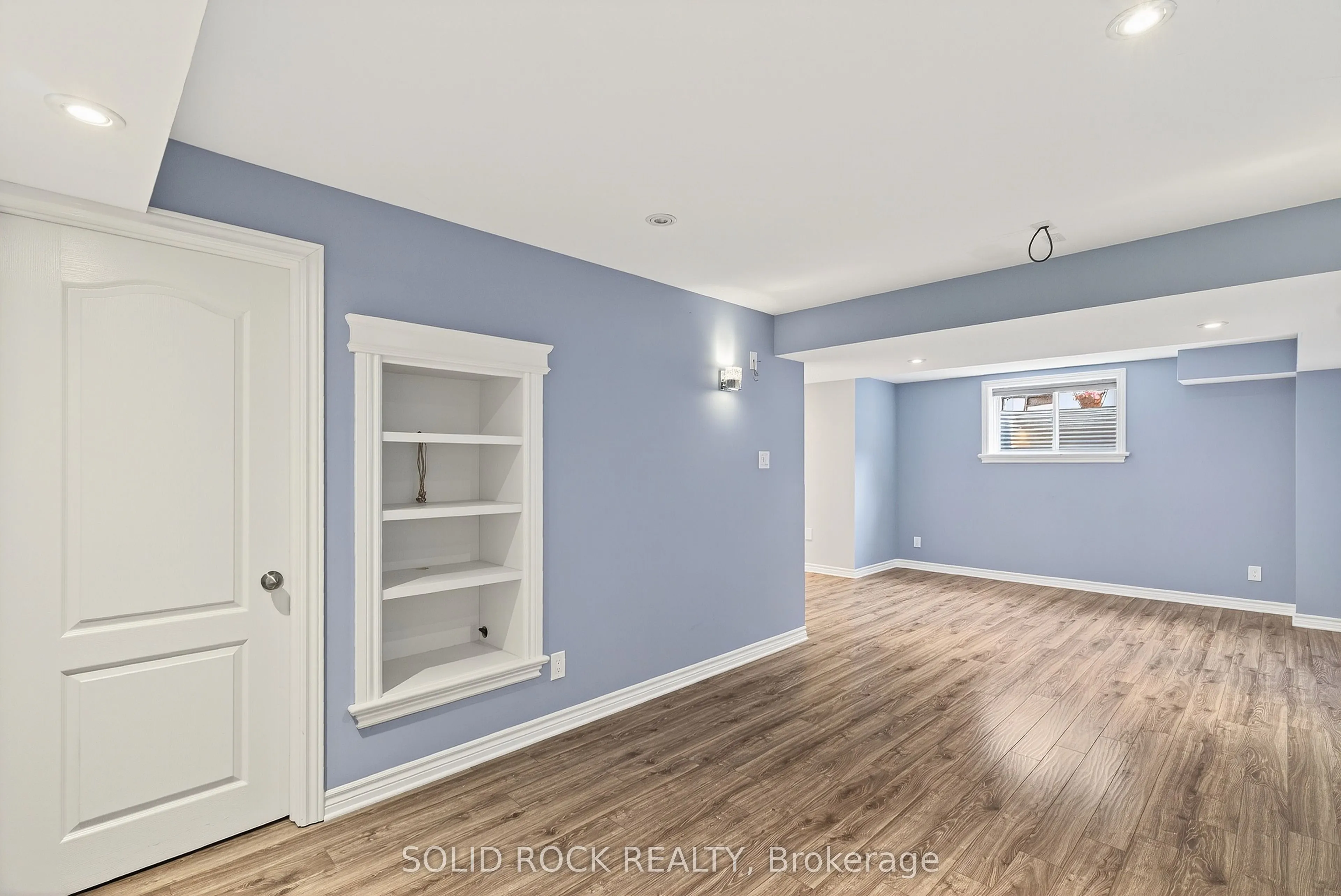 520 Elm Park Avenue