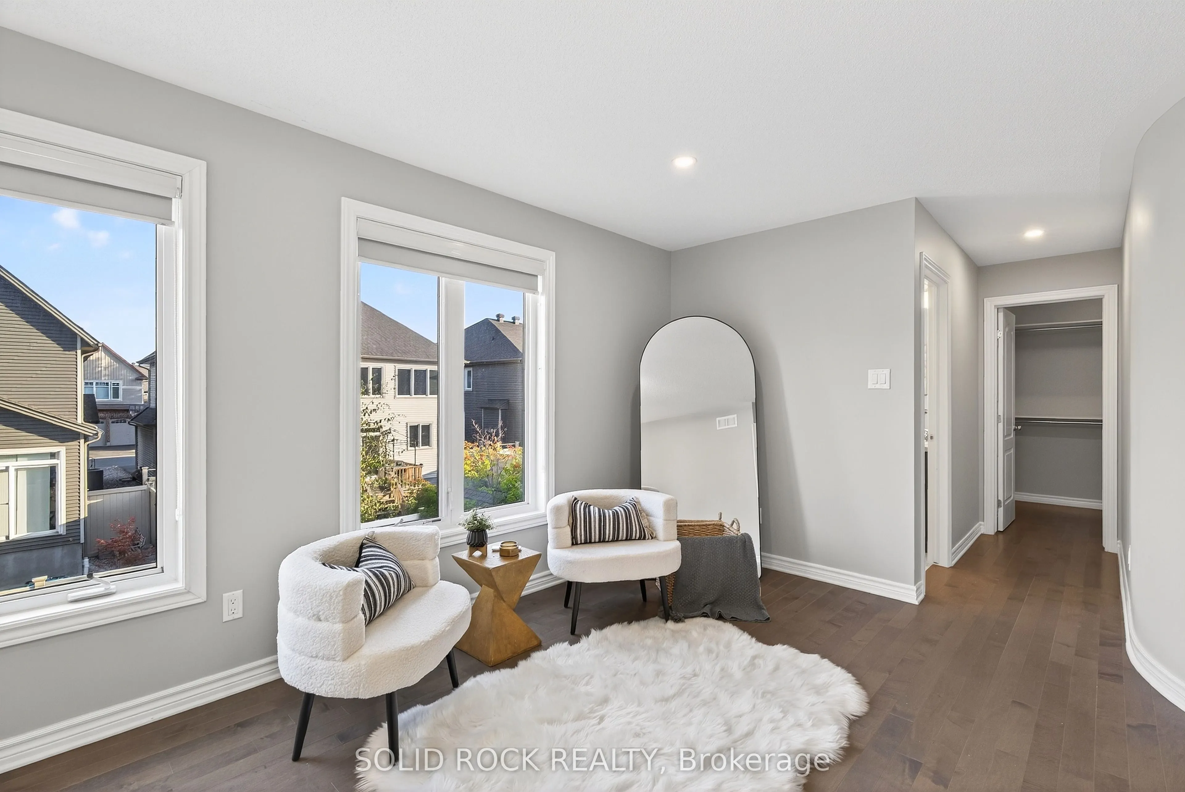 520 Elm Park Avenue