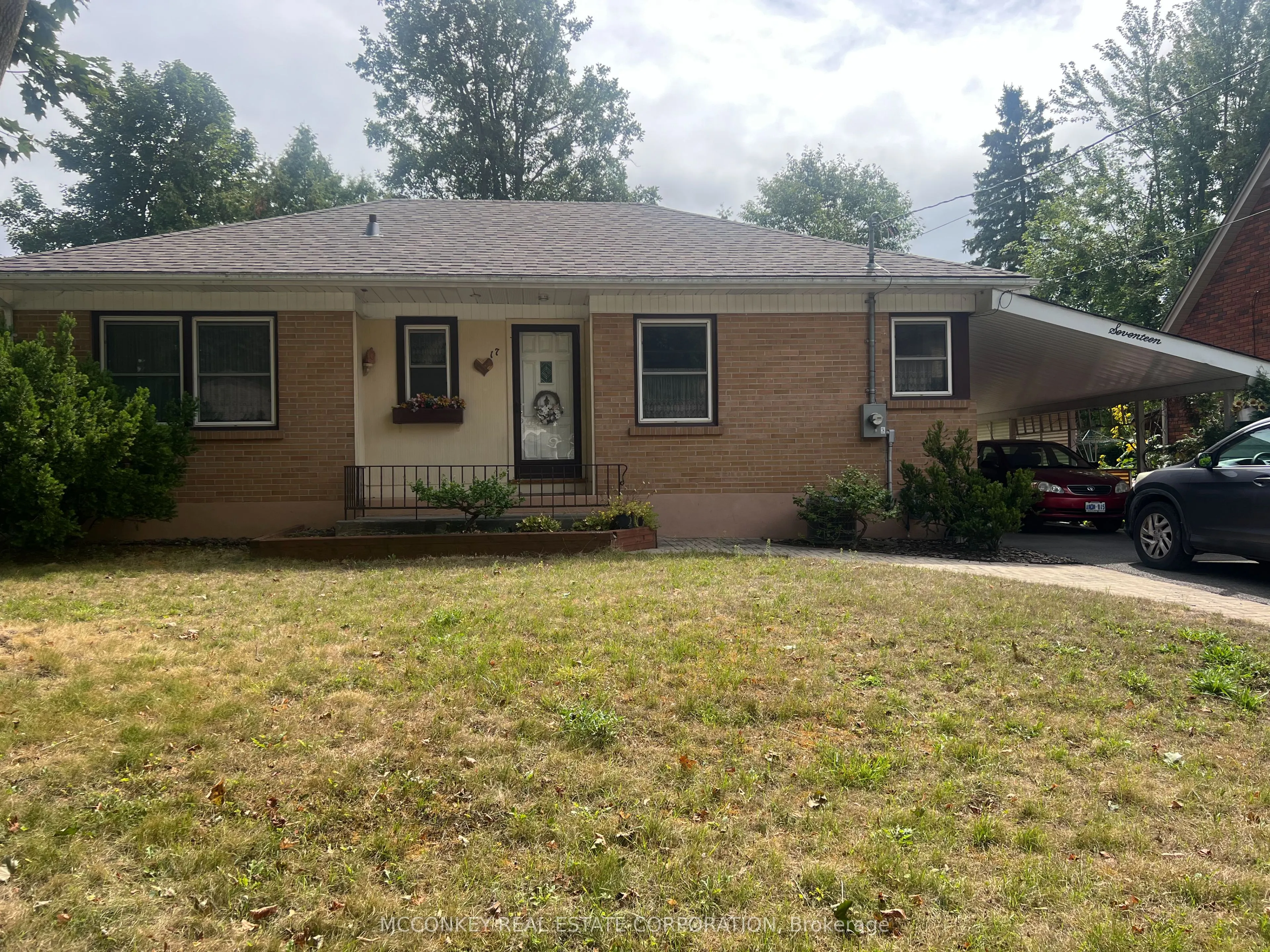 17 Engleburn Place