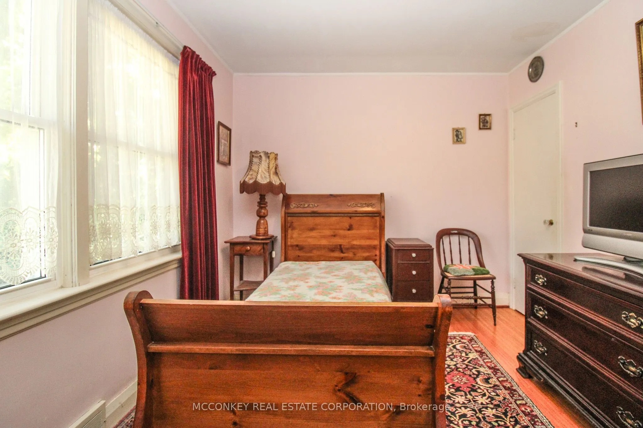 17 Engleburn Place