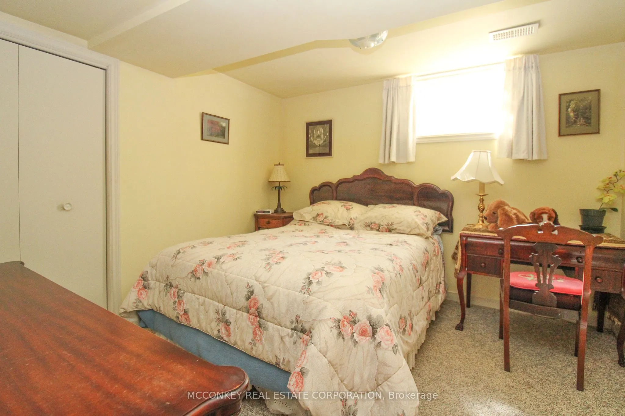 17 Engleburn Place