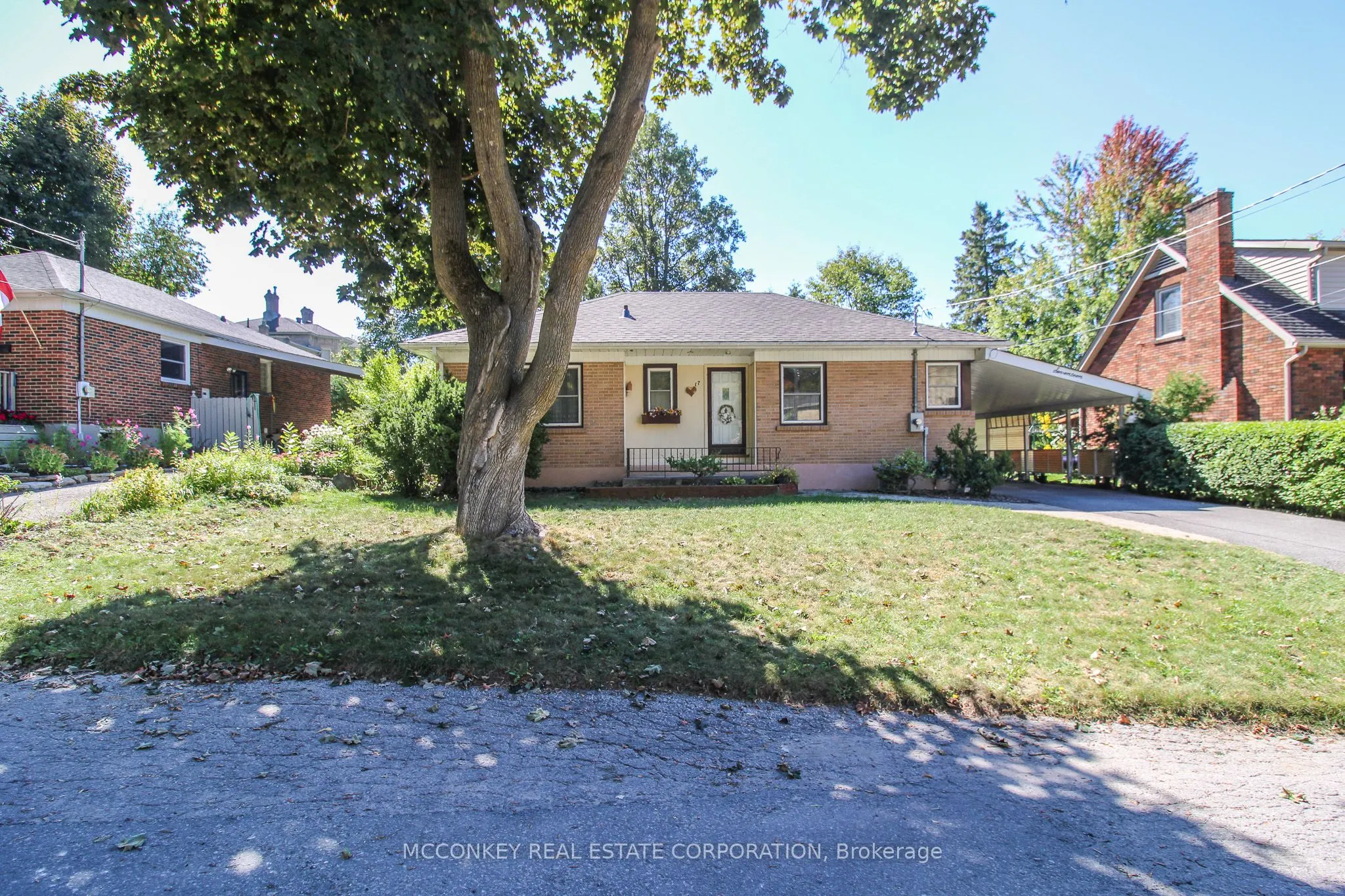 17 Engleburn Place