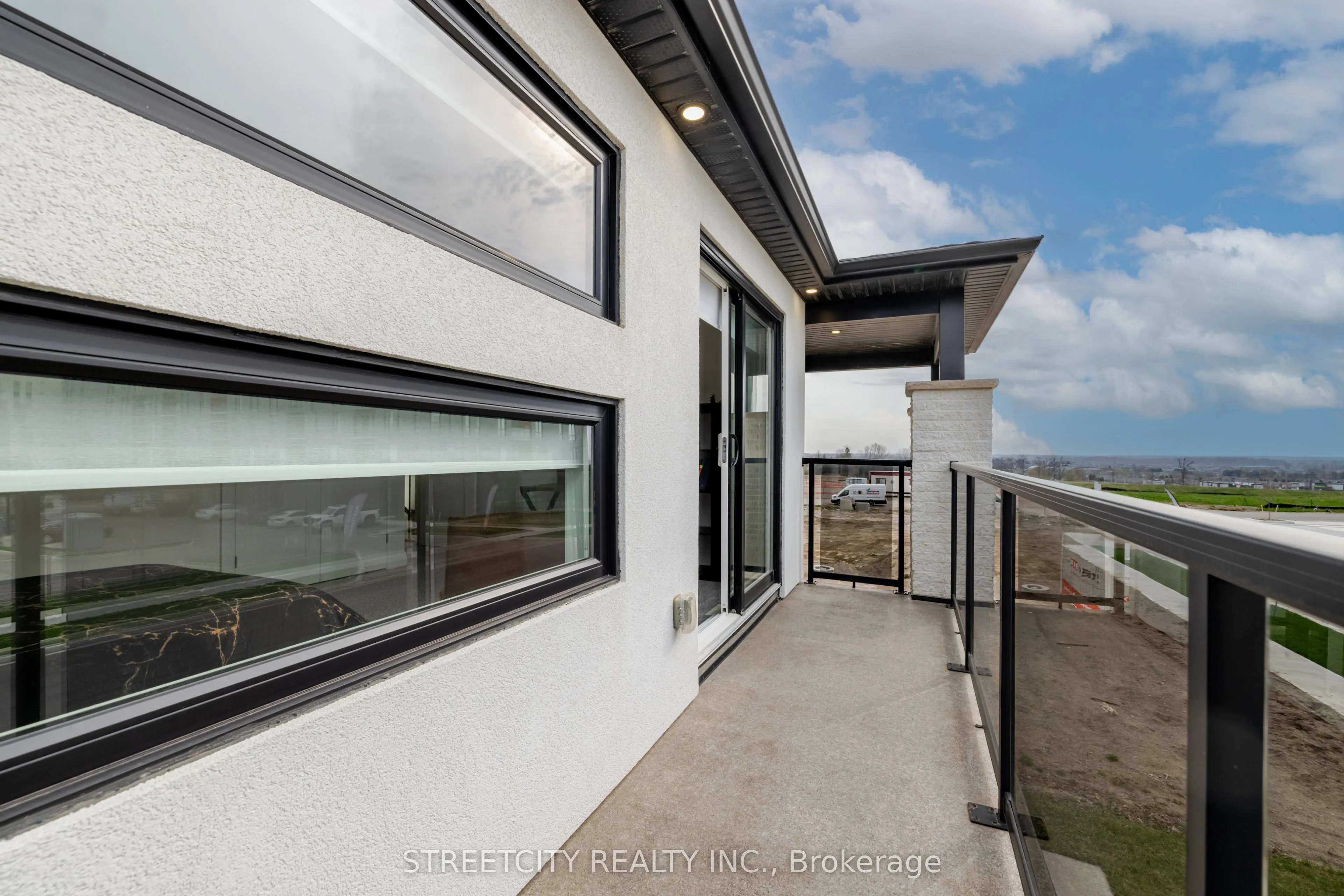860 Kleinburg Drive