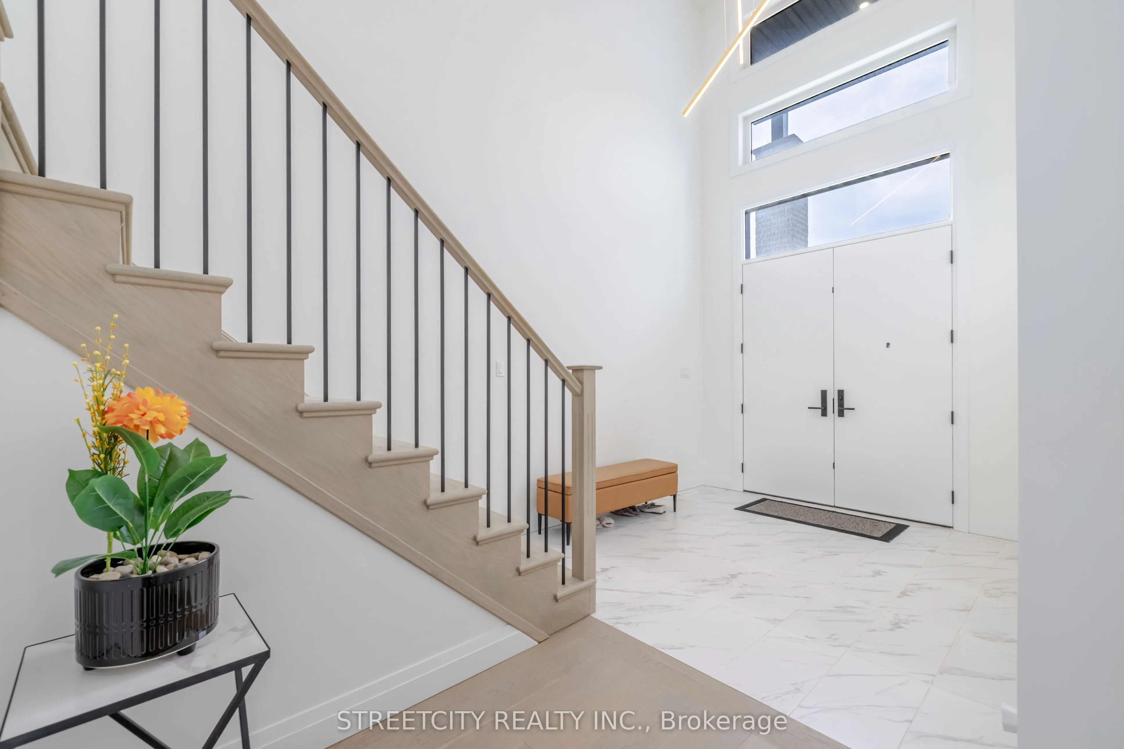 860 Kleinburg Drive