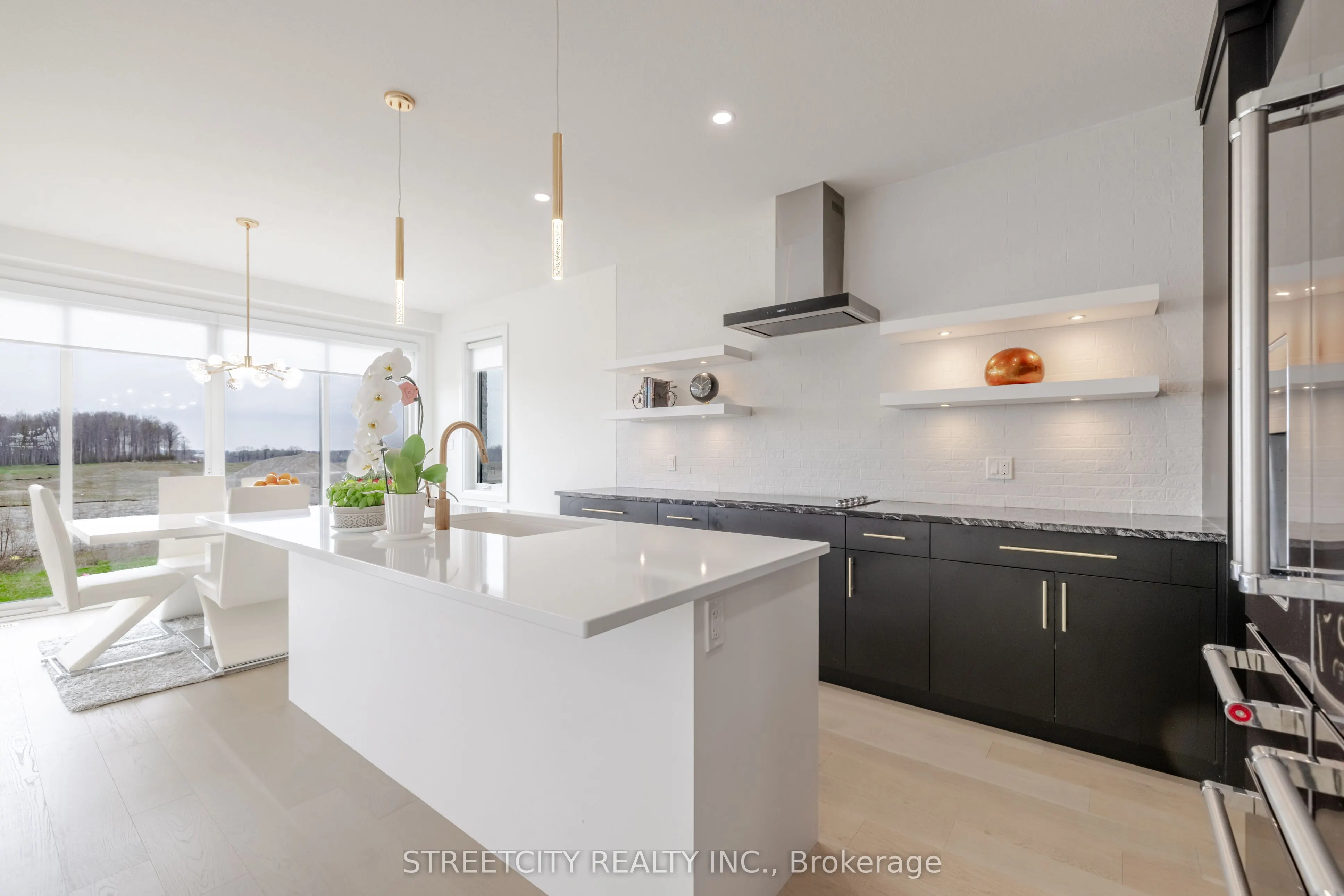860 Kleinburg Drive