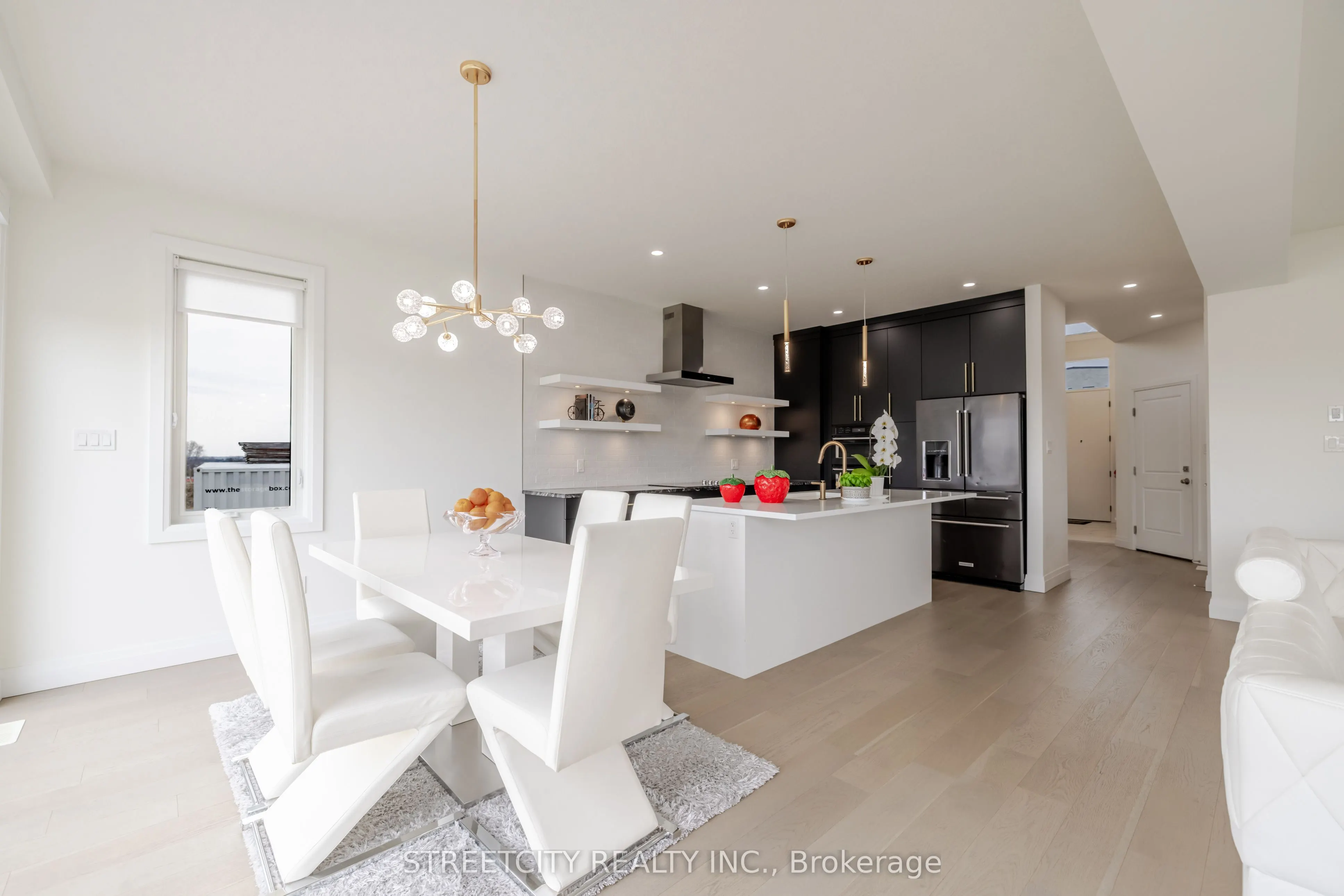 860 Kleinburg Drive