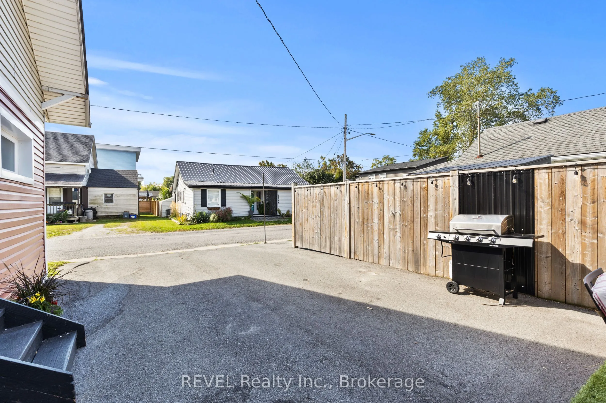 313 Ridgeway Road