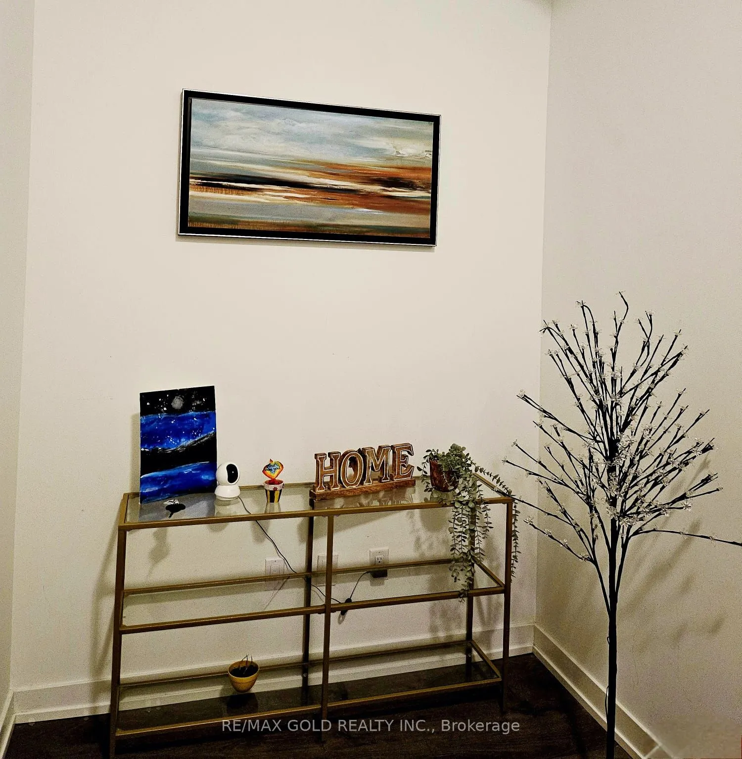 55 Duke Street, #416