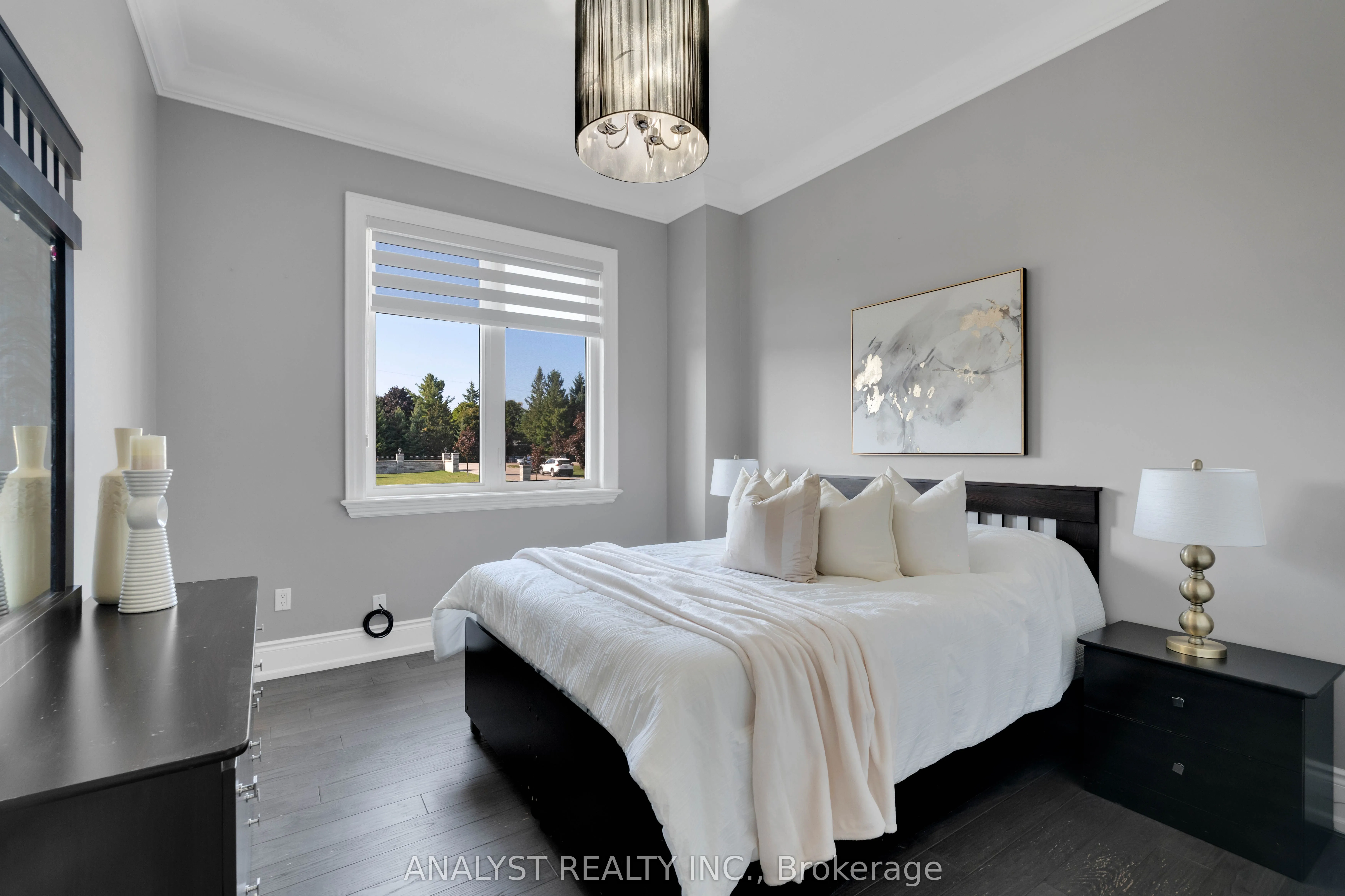 9383 Wellington Road 124