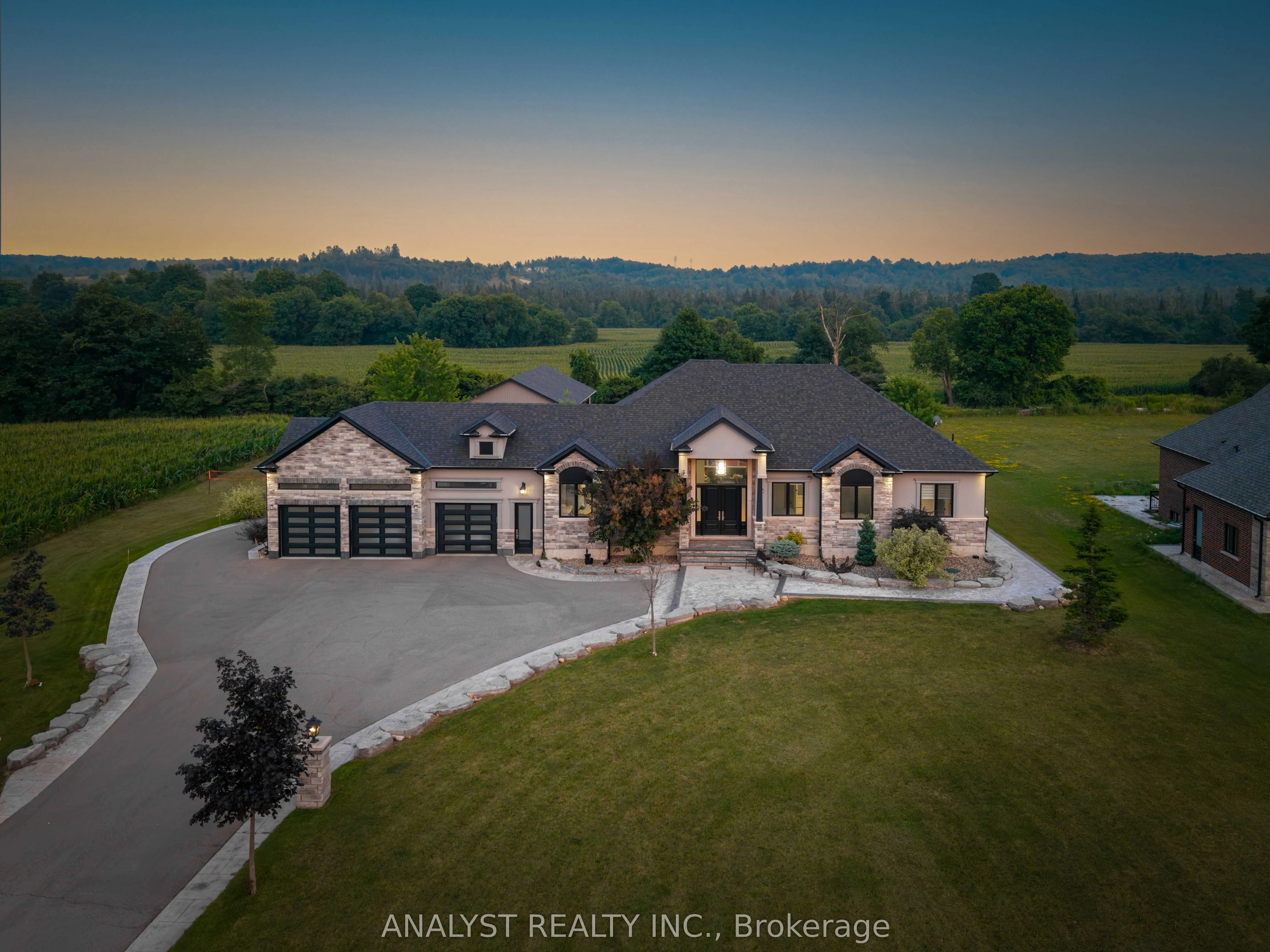 9383 Wellington Road 124