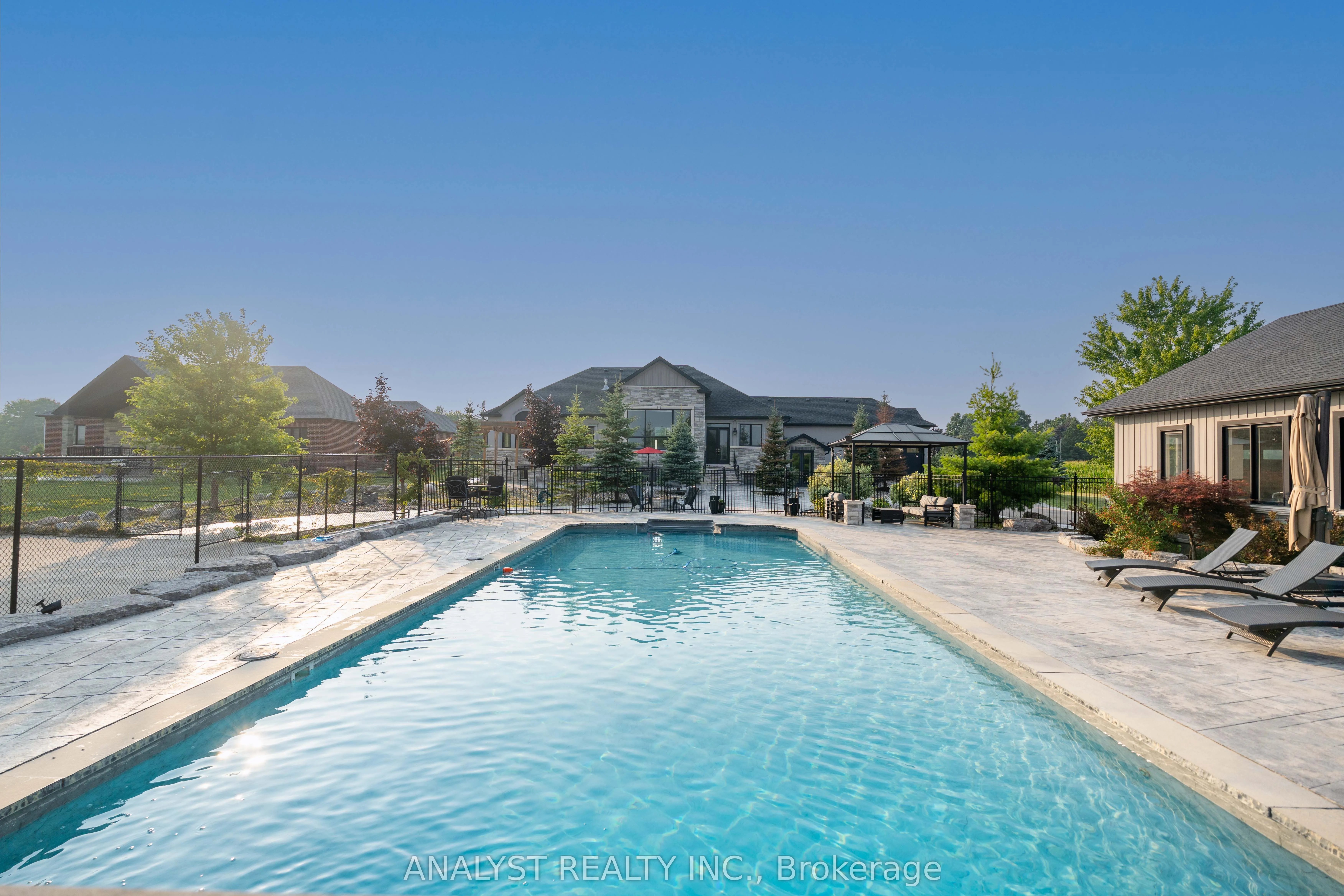 9383 Wellington Road 124