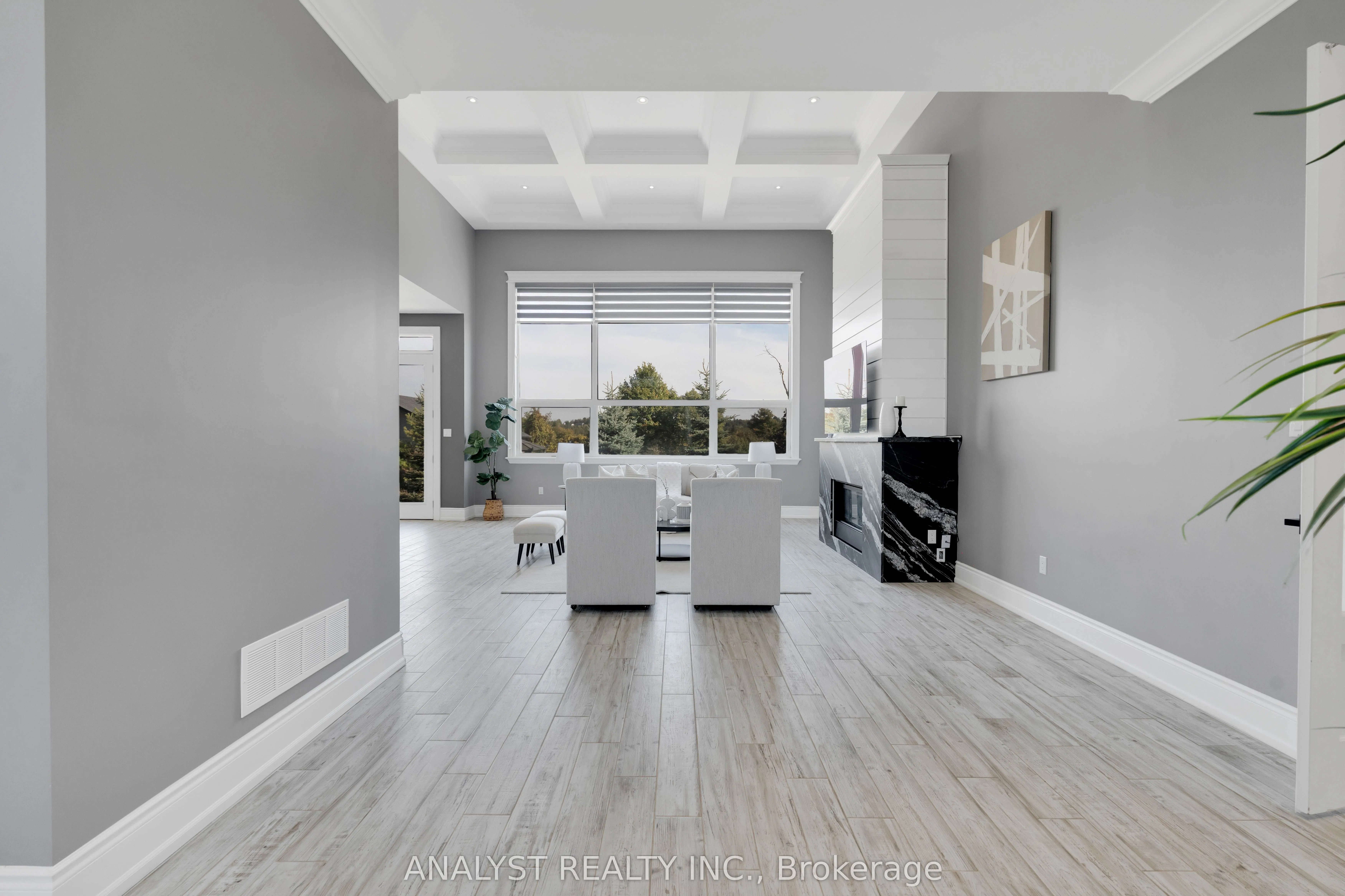 9383 Wellington Road 124