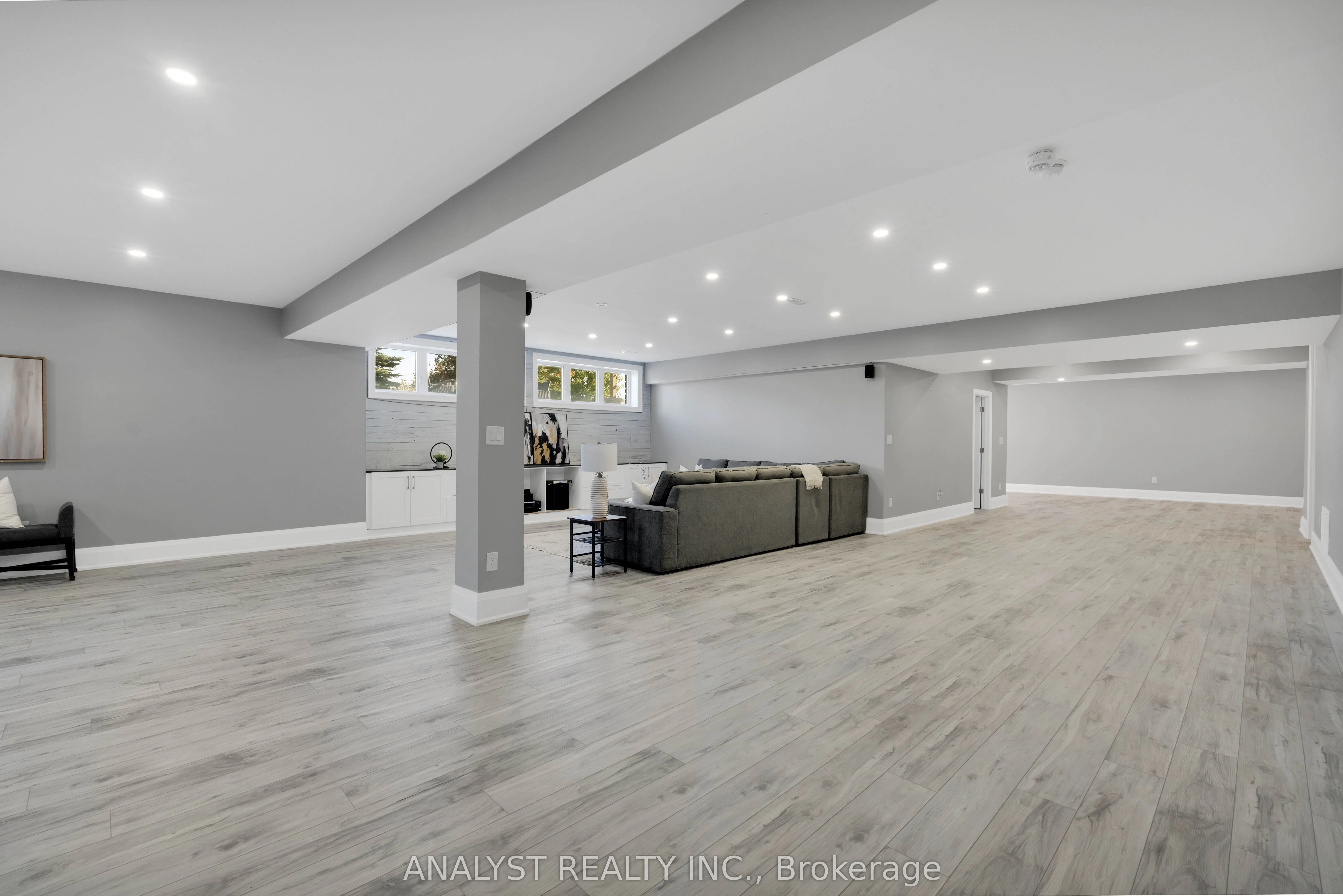 9383 Wellington Road 124