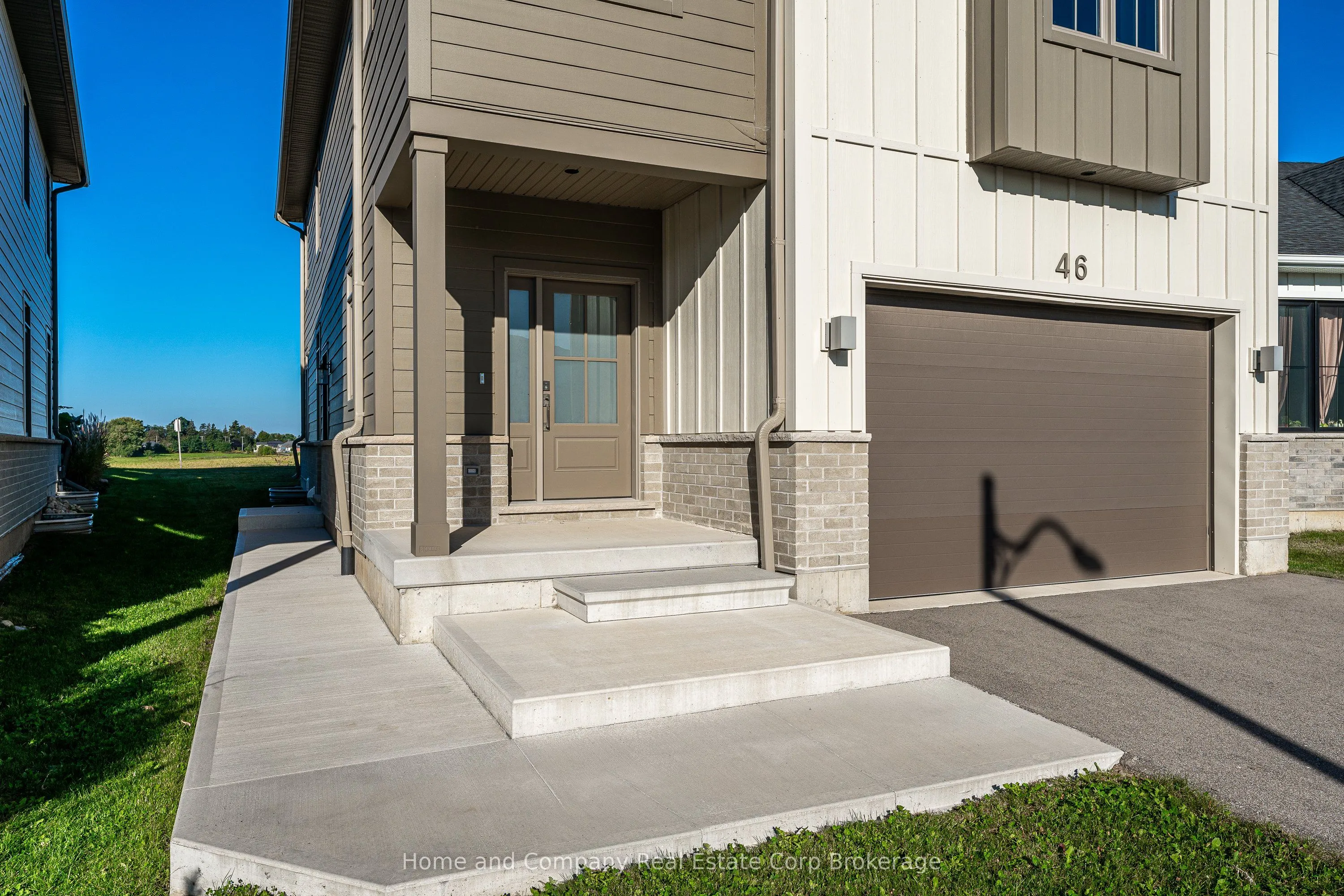 46 Trail Side Drive
