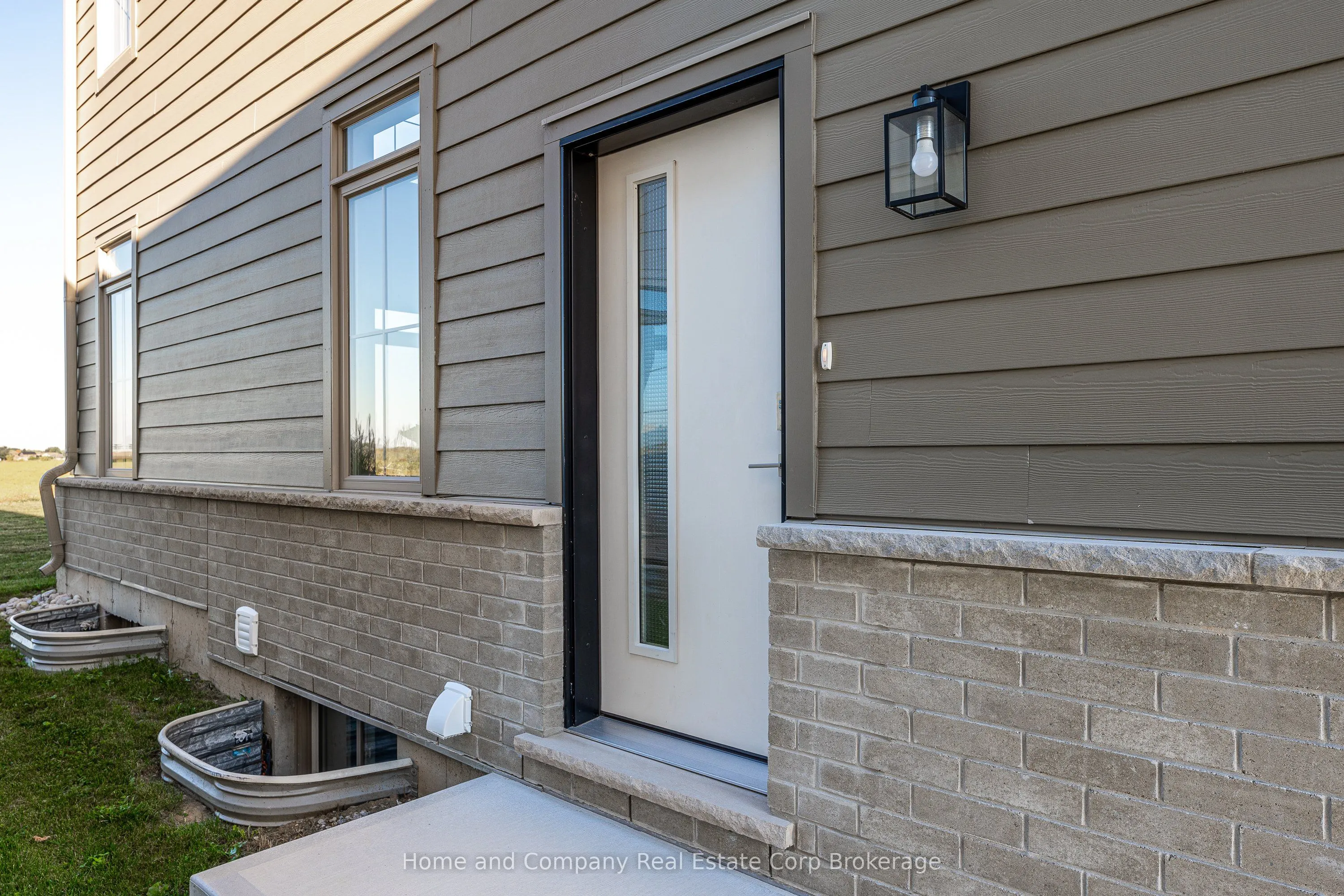 46 Trail Side Drive