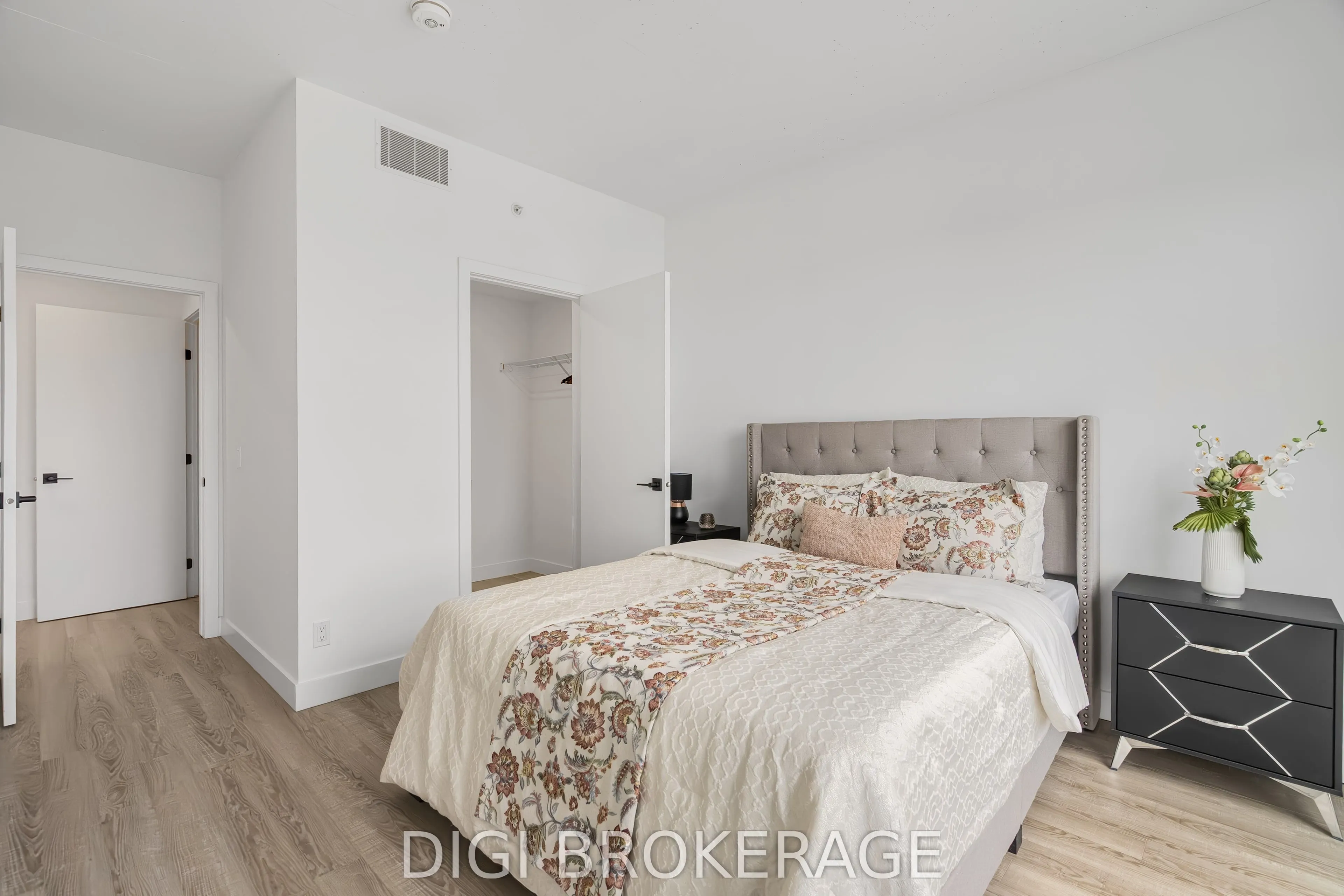 1240 Cummings Avenue, #1503