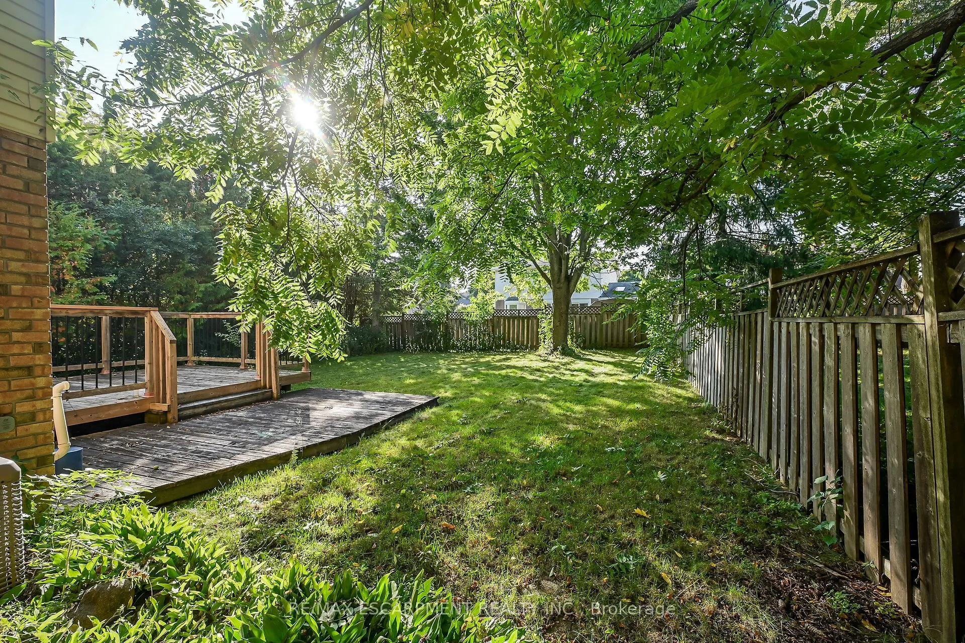 494 Kortright Road W