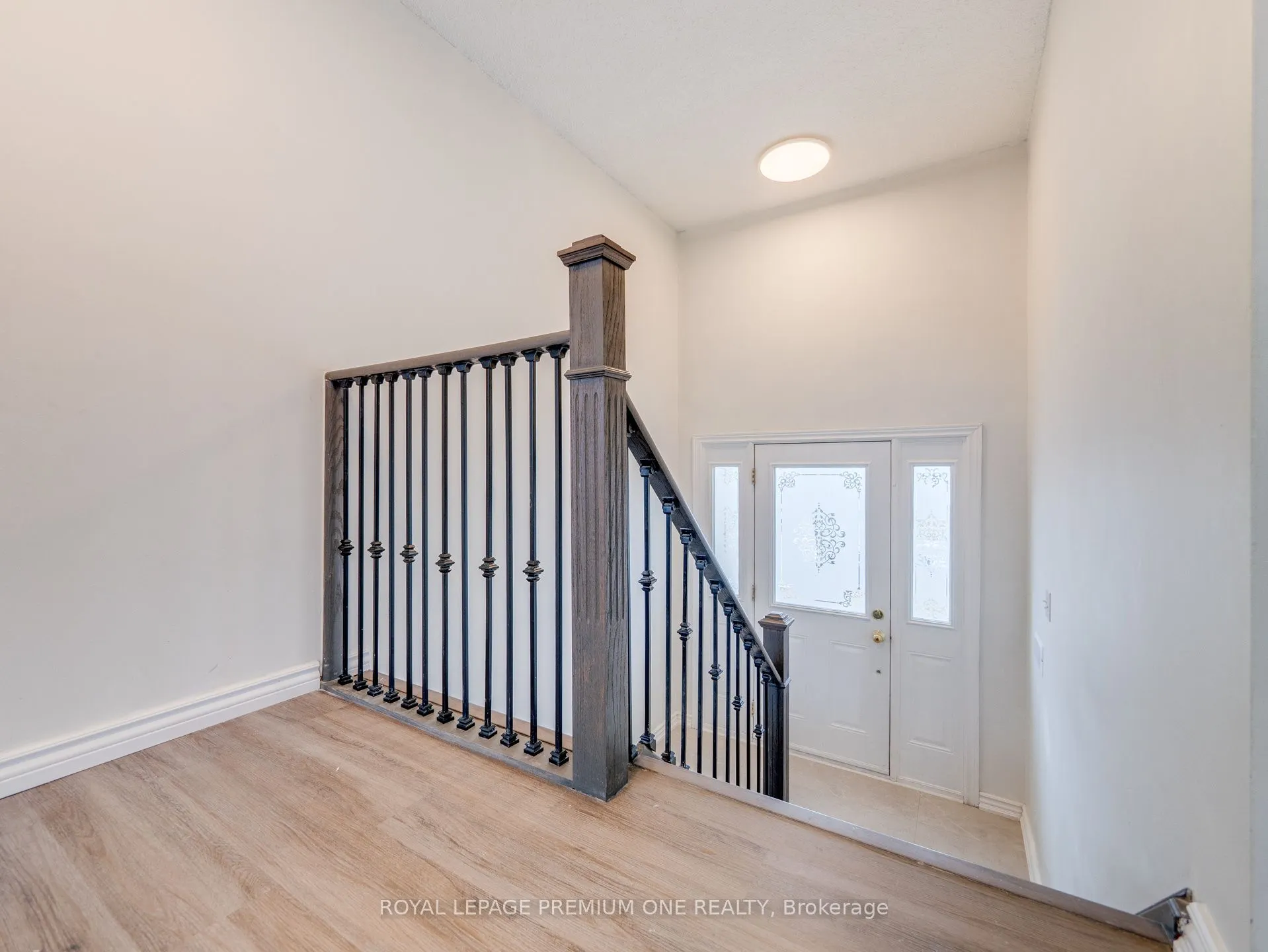 935 Strasburg Road, #MAIN