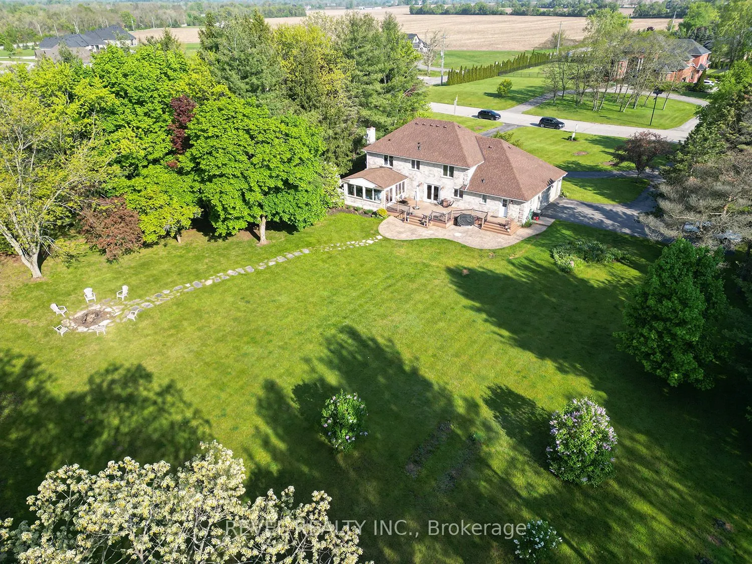 92 Highland Drive