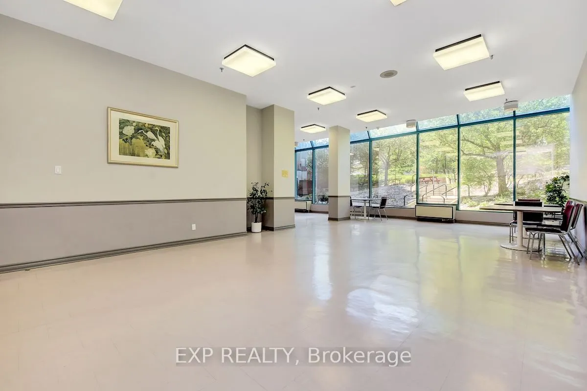 1025 GRENON Avenue, #113