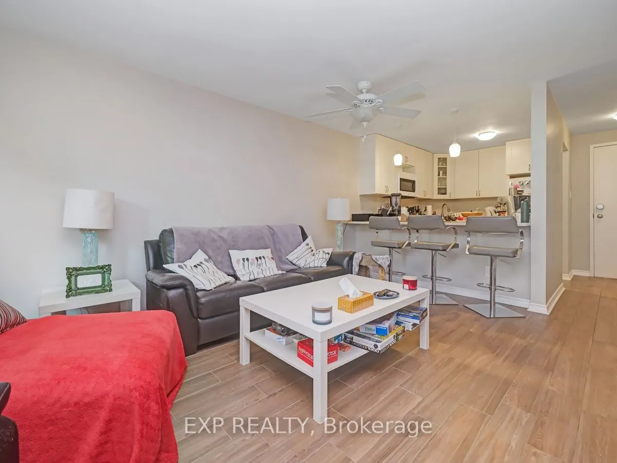1025 GRENON Avenue, #113