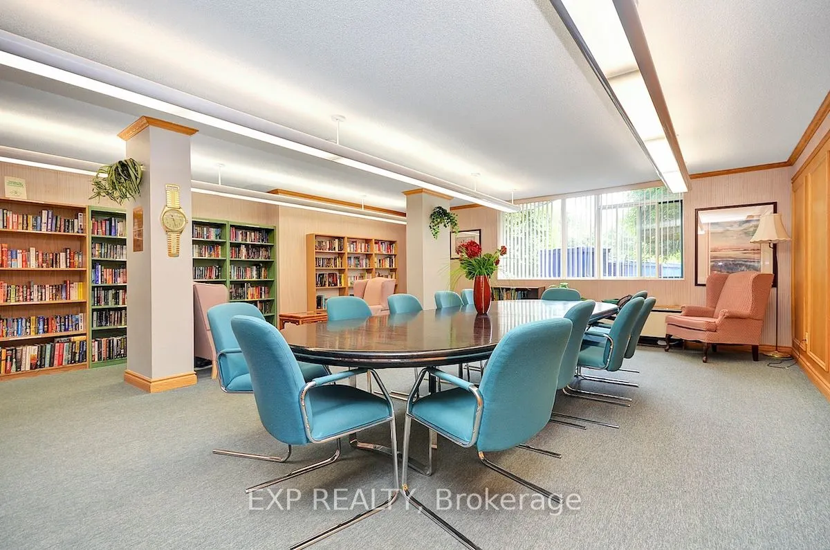 1025 GRENON Avenue, #113