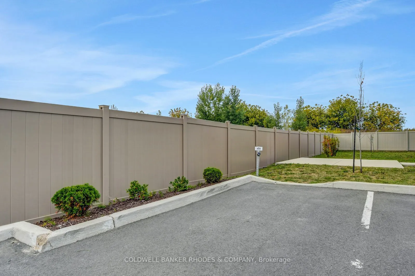 271 Belfort Street, #102