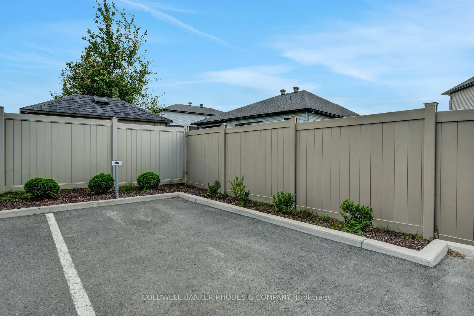 271 Belfort Street, #102