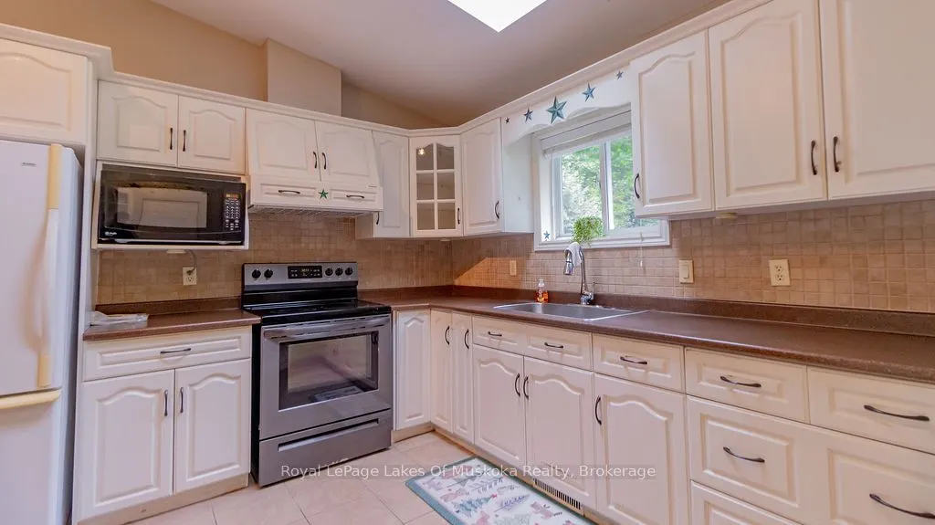 4244 MUSKOKA ROAD 117