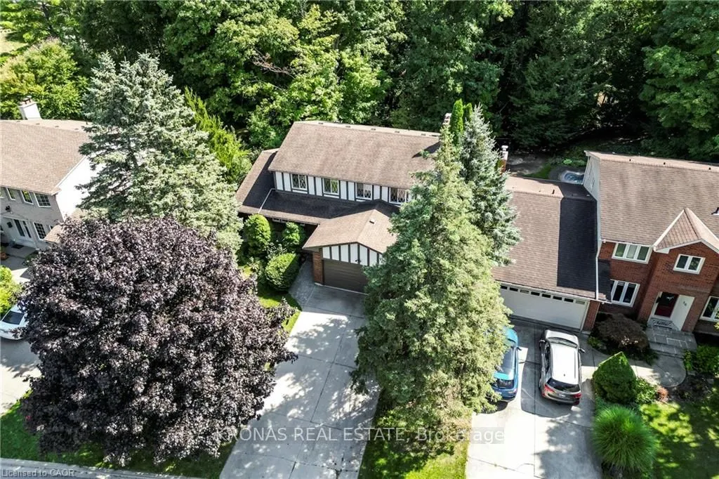 8 Jerome Park Drive