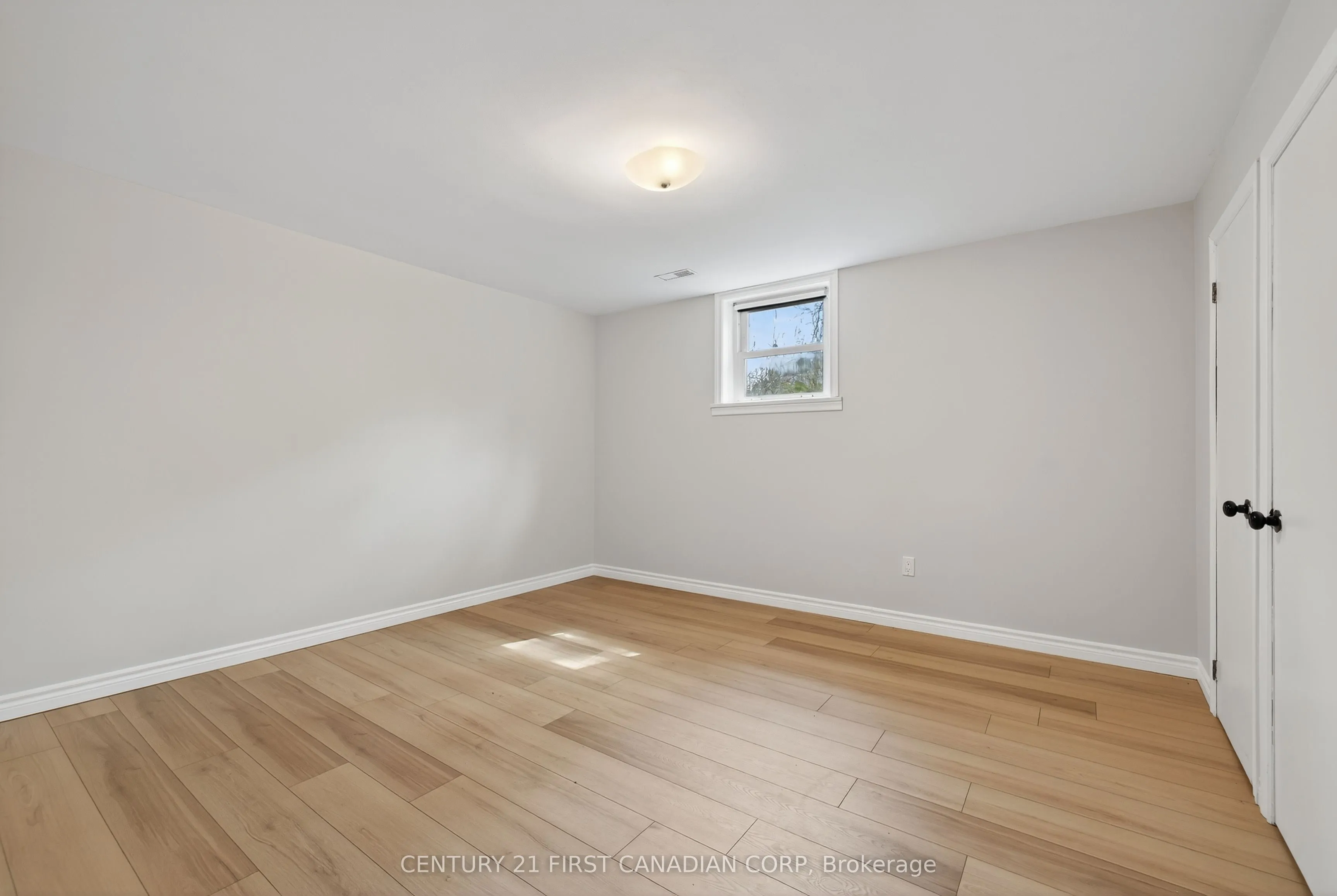 454 Salisbury Street