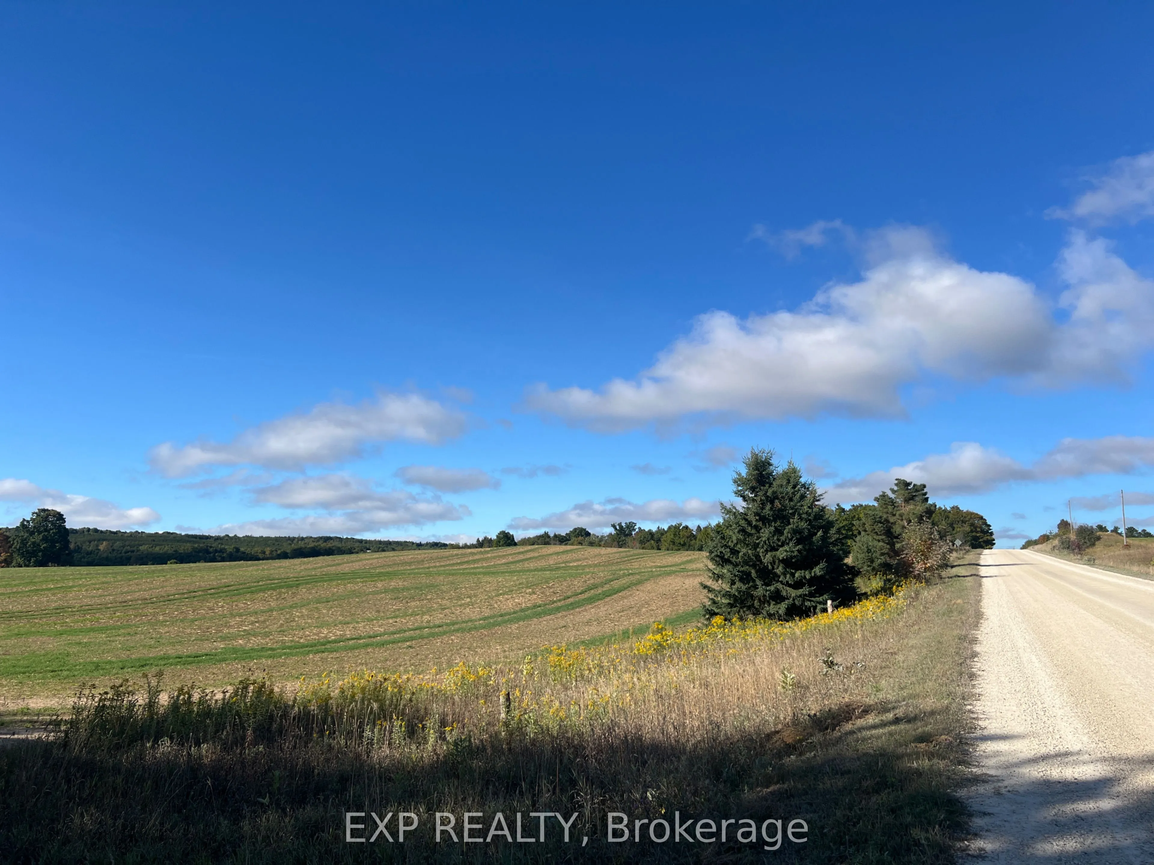 487120 30 Side Road